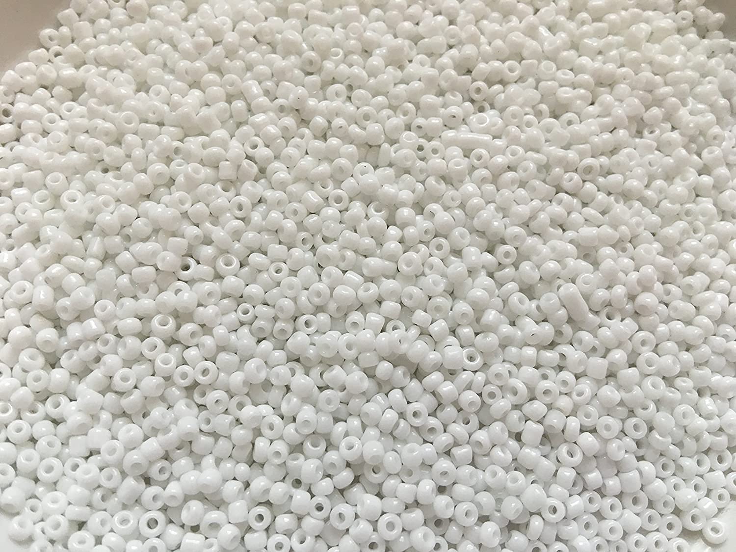 11/0 Seed Beads - 50g (1.76 oz) White Glass Beads for Jewelry Making, DIY Crafts & Embroidery | Perfect for Bracelets, Necklaces & Home Decor