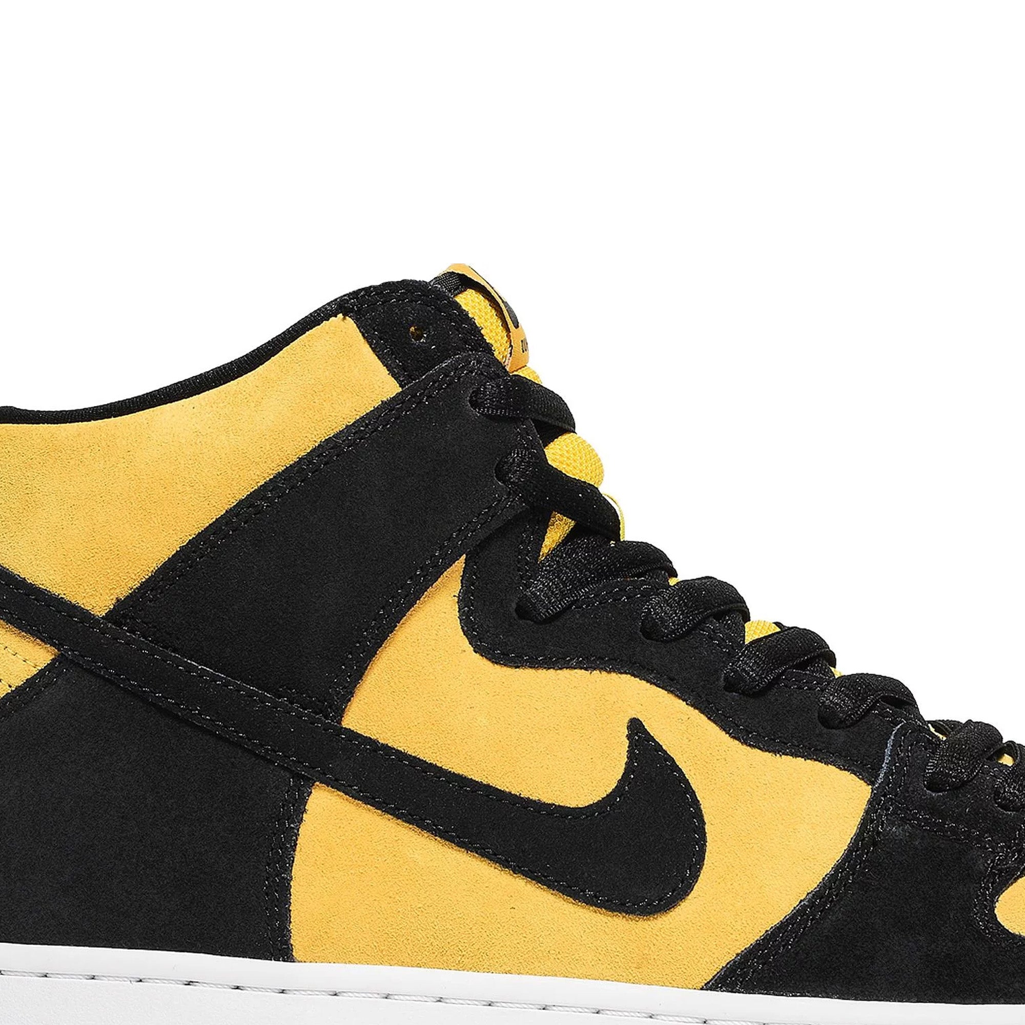 Nike Dunk High SB 'Reverse Goldenrod' Sneakers - Men's Retro Skateboarding Shoes for Streetwear & Casual Style | Perfect for Skateboarding, Urban Fashion, and Everyday Wear