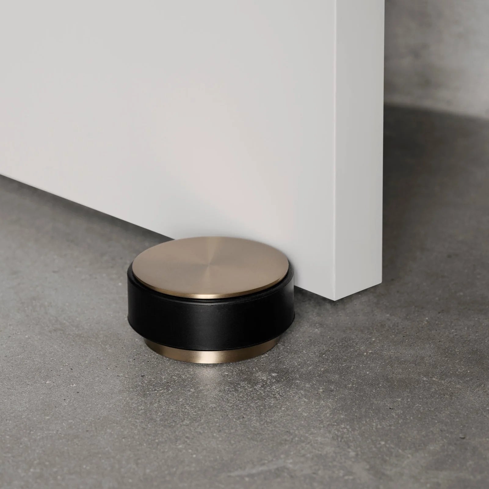 BLOMUS Stainless Steel Door Stop - 9cm Heavy Duty Burnished Metal Door Stopper for Home, Office & Commercial Use - Prevents Scratches & Damage to Walls and Doors