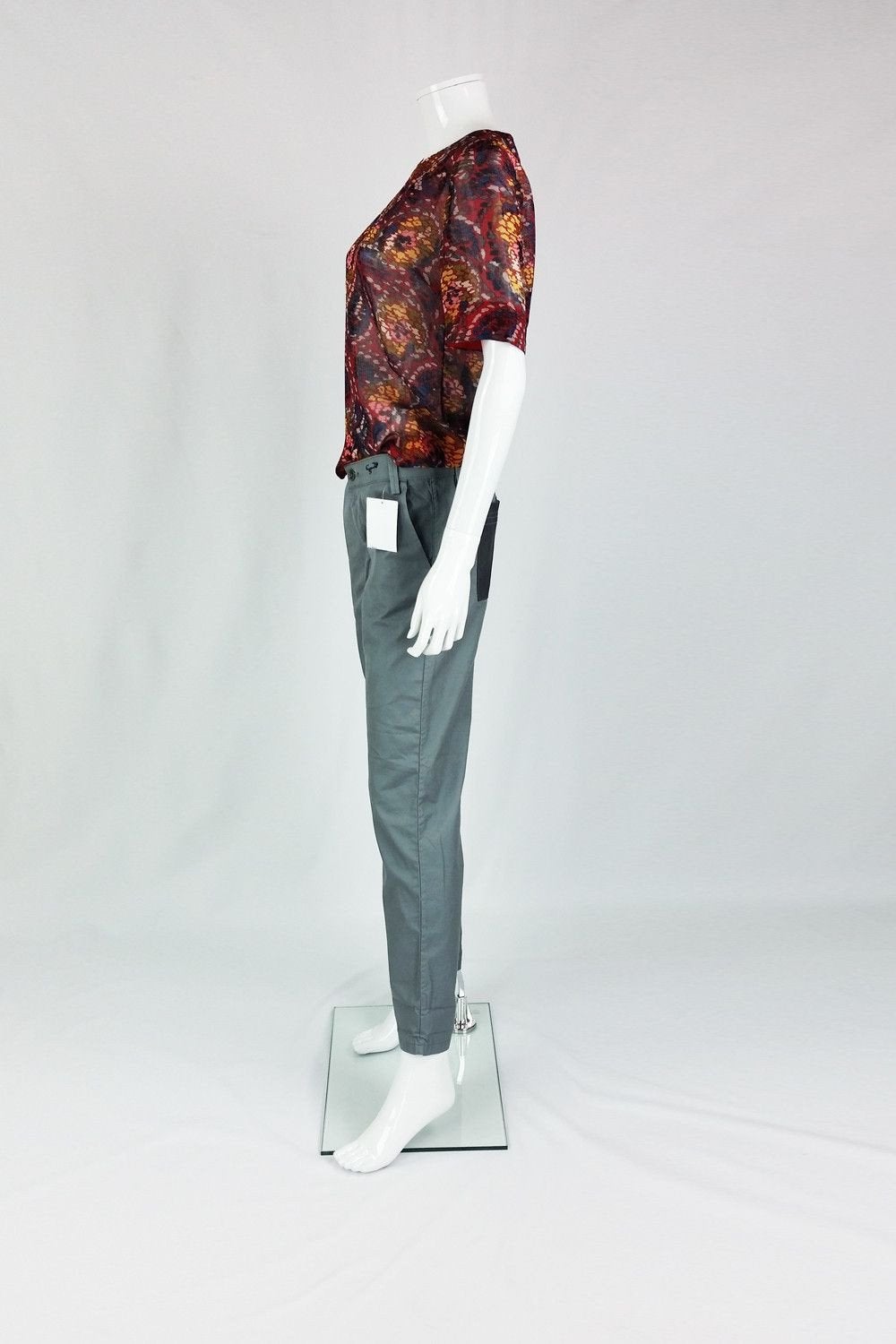 ELIZABETH & JAMES Women's Piper Red Floral Print T-Shirt Top - UK Size 8 | Casual Summer Tee for Outings, Dates & Beach Wear