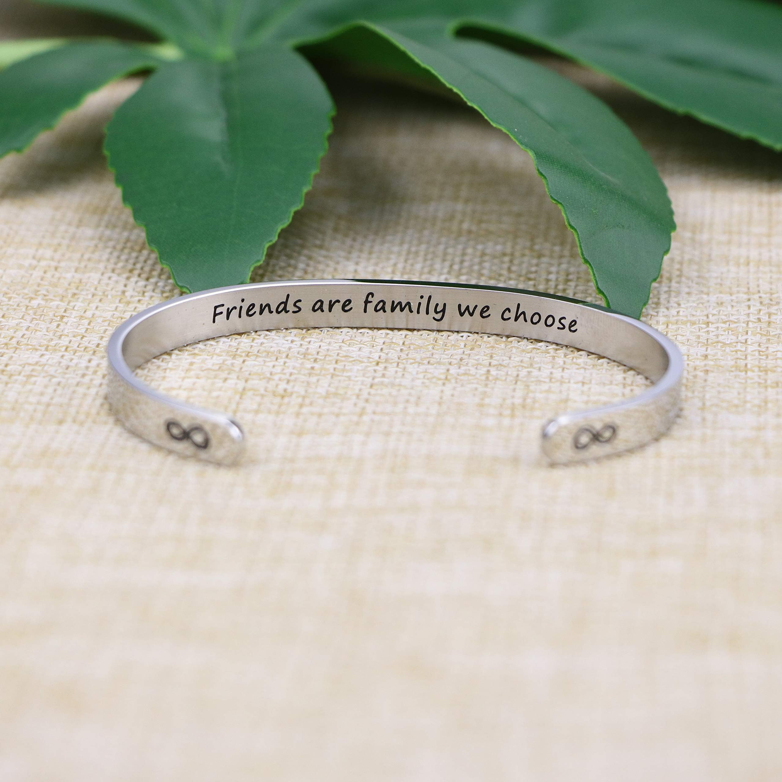 JoycuFF Inspirational Bracelets for Women - Funny Sister Jewelry Gifts, Mantra Cuff Bangle for Her - Perfect for Birthdays, Anniversaries & Sister Bonding Moments