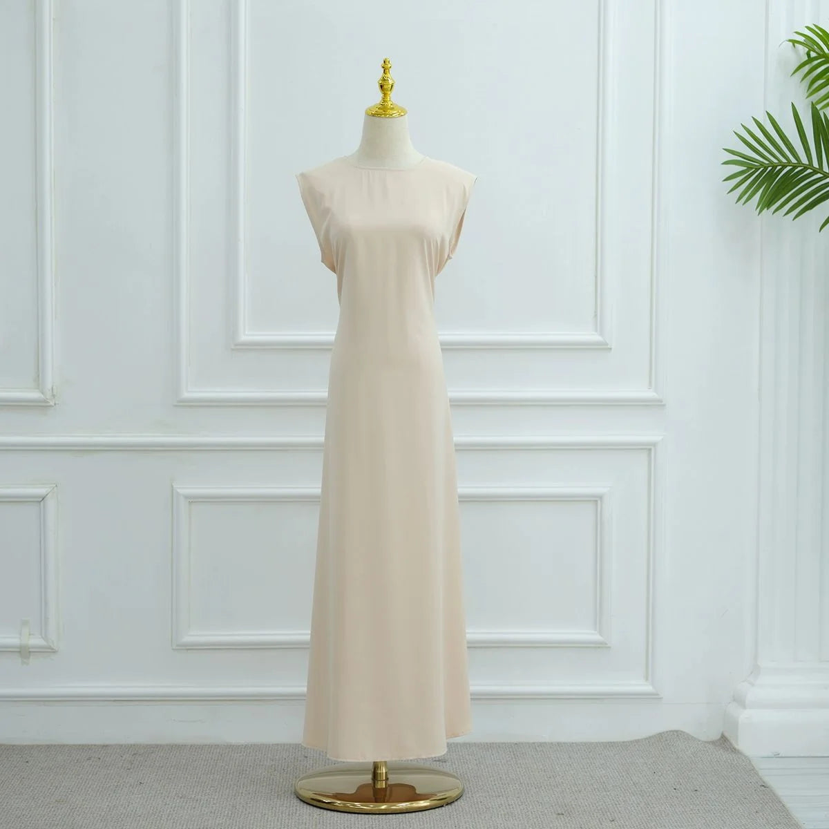 Urgarment Back Strap Nida Sleeveless Slip Dress - Seamless Invisible Underdress for Women, Perfect for Wedding Gowns, Evening Dresses & Formal Wear #251003