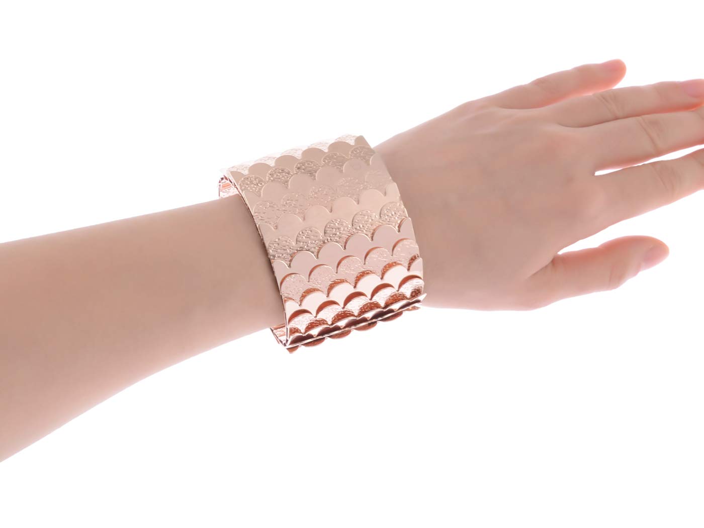 Alilang Women's Gold & Silver Egyptian Etched Textured Scales Scalloped Wrap Bangle Cuff Bracelet - Perfect for Boho Chic Outfits, Evening Wear, and Festival Accessories