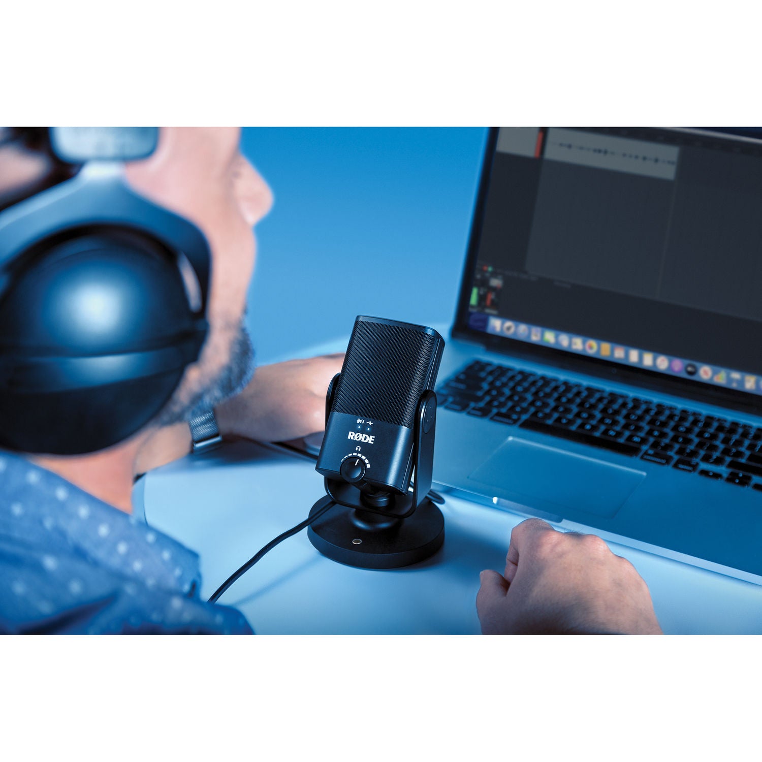 RODE NT USB Mini USB Microphone - Professional Compact USB Condenser Mic for Podcasting, Streaming & Recording - Perfect for Home Studio, Gaming & Voice Overs
