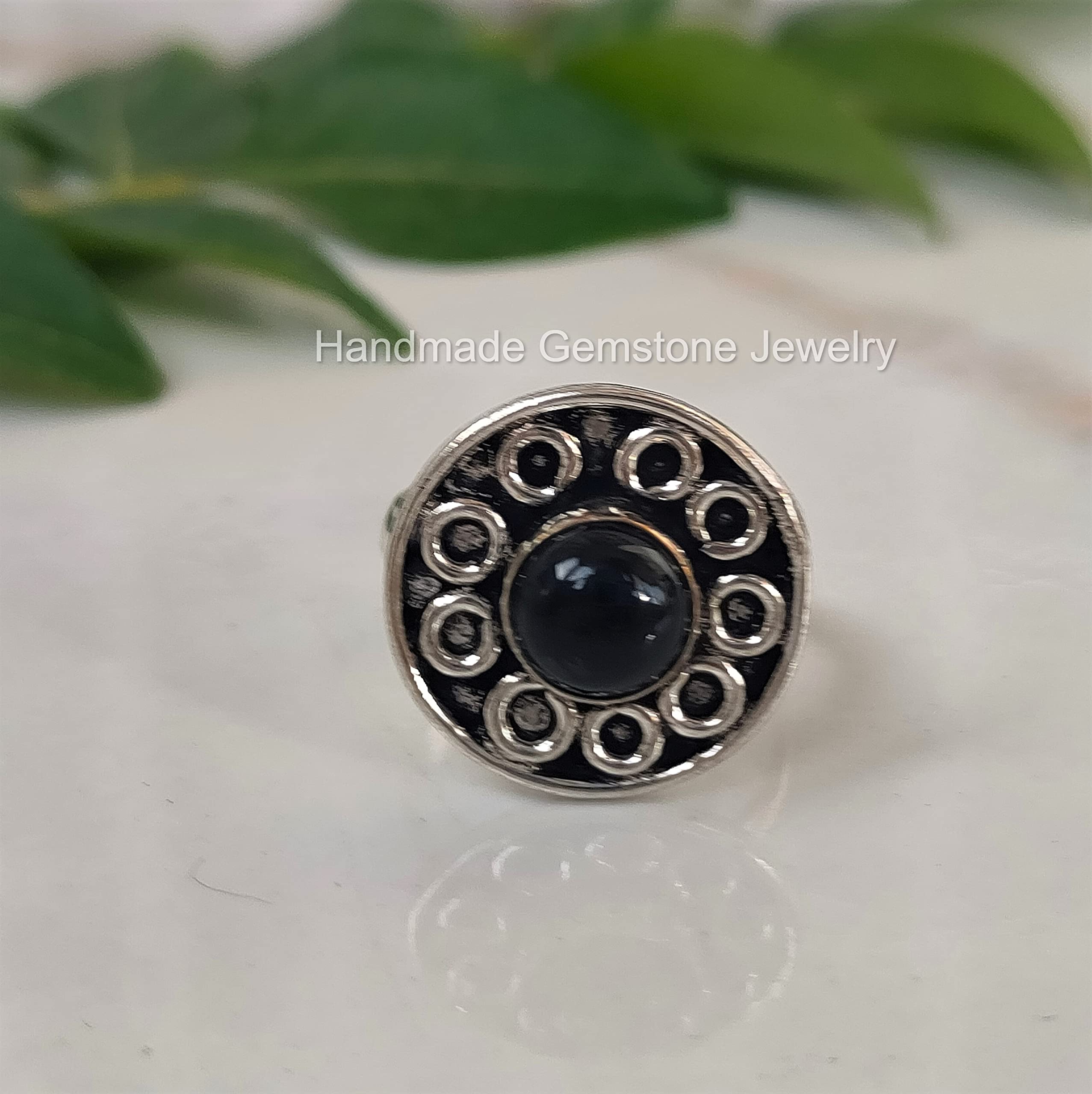 Natural Black Onyx Adjustable Ring - Round Traditional Wedding Band, Healing Crystal Jewelry for Women & Men - Handmade Bohemian Style Promise Ring - Perfect for Weddings, Engagements & Spiritual Healing