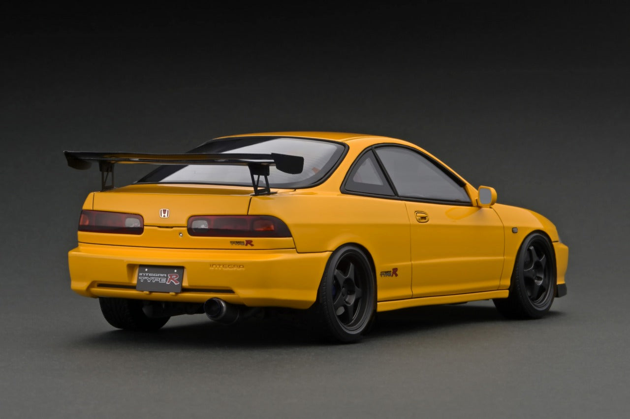 1:18 Honda Integra DC2 Type R Diecast Model Car - Yellow with Black Accents - Collectible Japanese Sports Car for Display & Racing Enthusiasts