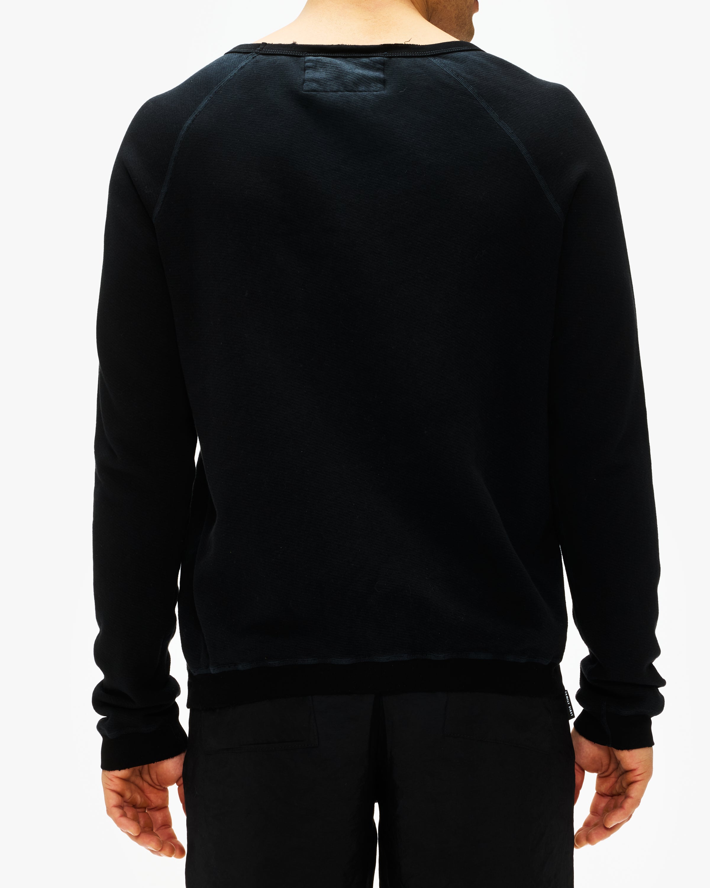 Free City Superyumm Biggie Raglan - Stylish & Comfortable Long Sleeve T-Shirt for Men & Women - Perfect for Casual Wear, Street Fashion & Everyday Outfits