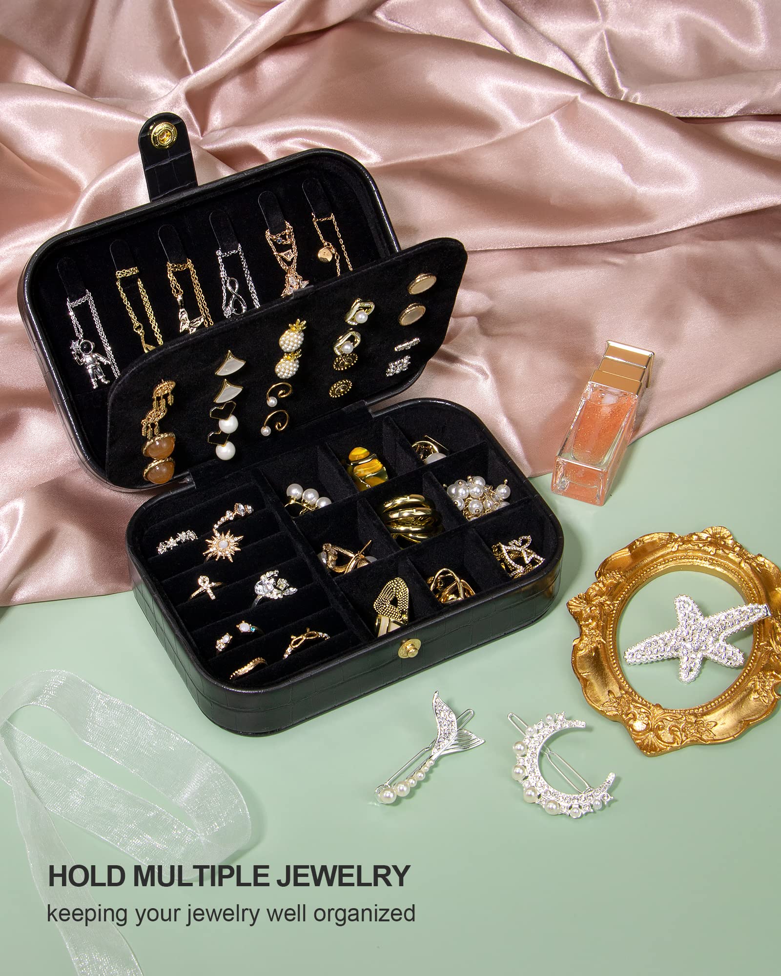 Elegant Retro Crocodile Leather Travel Jewelry Organizer Box for Women - Compact Jewelry Case with Mirror, Perfect for Vacation, Business Trips & Daily Use (Black)