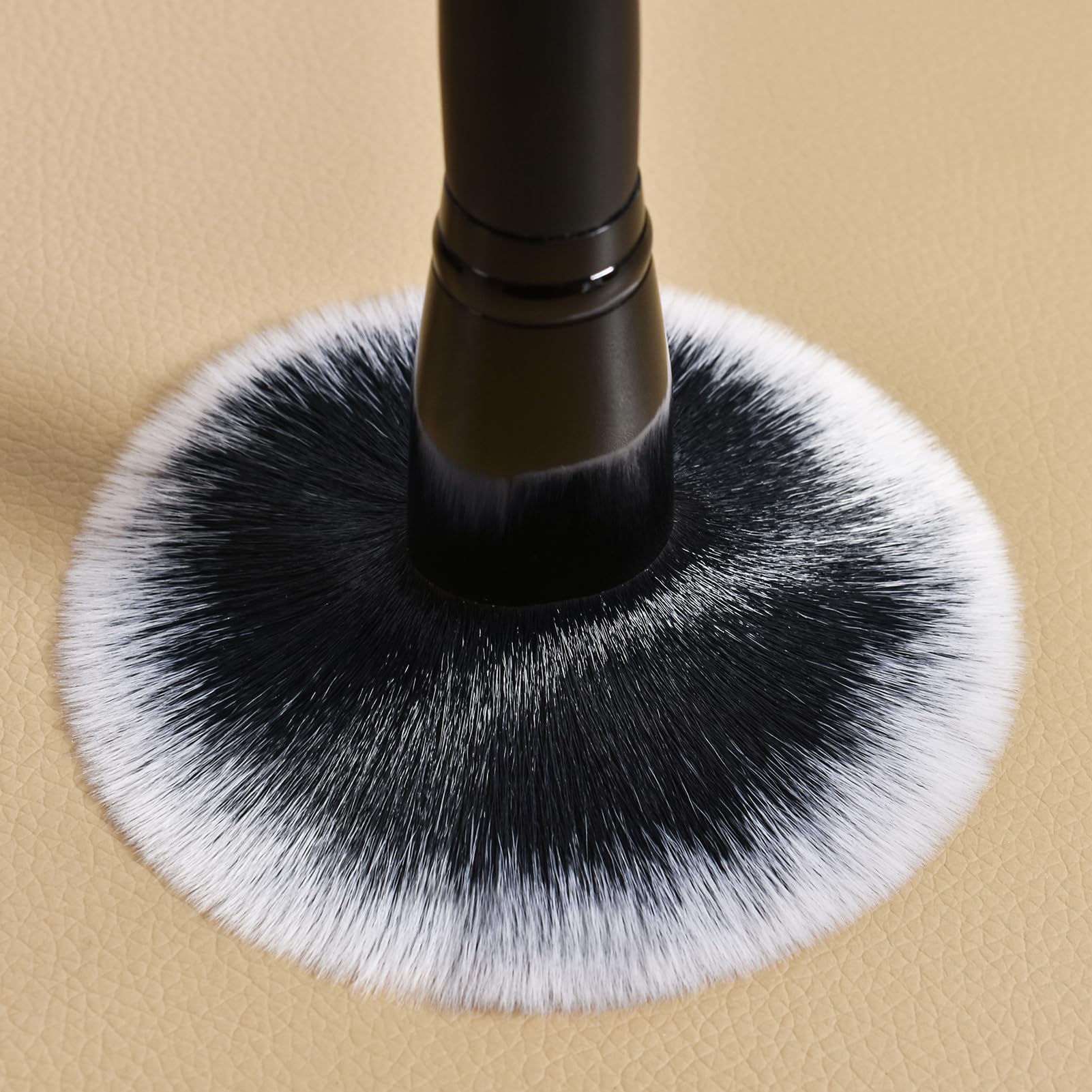 Bueart Design Duo Ended Foundation & Concealer Blending Makeup Brush Set - Flawless Fluff Large Face Brush for Liquid, Cream & Powder Cosmetics (2-Piece Value Pack) - Perfect for Contouring, Blush Application & Bronzer Buffing | Professional Makeup Tools for Everyday Beauty Routine & Special Occasions