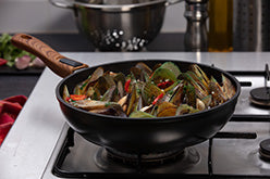 Nonstick Saute Pan with Removable Handle - 10 Inch Frying Pan for Induction Cooktops, Gas & Electric Stoves - Perfect for Searing, Stir-Frying & Cooking Eggs