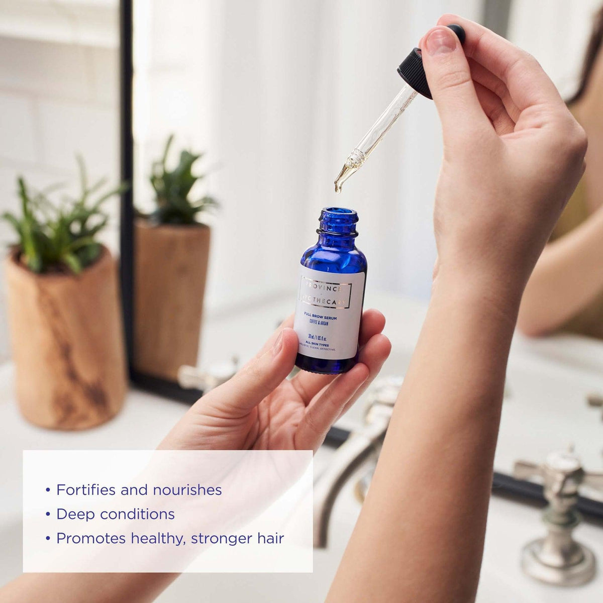 Natural Full Brow Serum for Thicker Eyebrows - Growth & Conditioning Formula for Women & Men - Perfect for Daily Use & Eyebrow Care Routine
