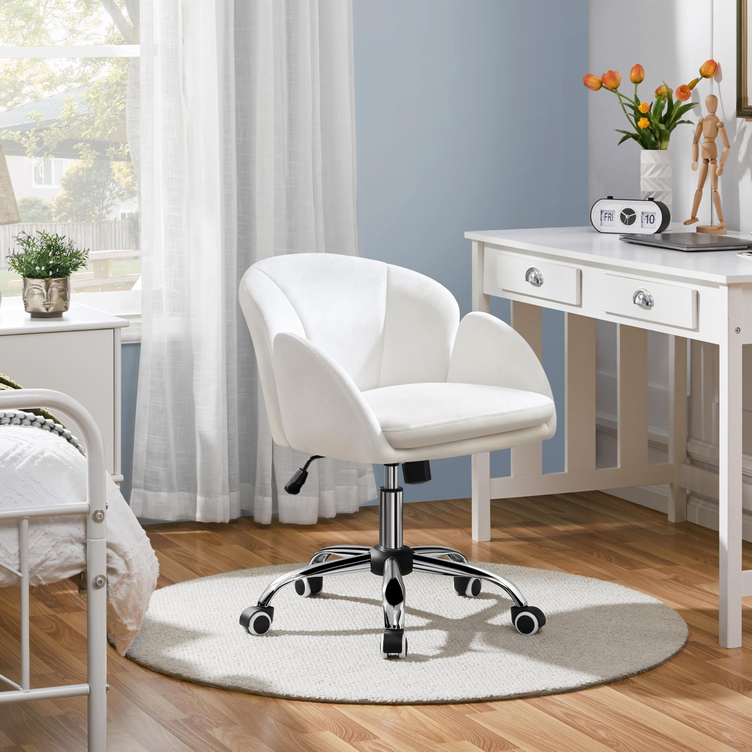 Yaheetech White Faux Leather Swivel Desk Chair - Modern Rolling Office Chair with Back Support, Adjustable Height for Home Office, Living Room & Bedroom - Perfect for Working, Studying & Gaming
