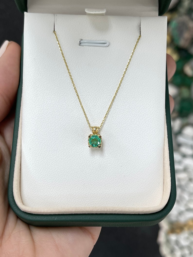 0.43ct Natural Petite Emerald Heart Accent Solitaire Pendant in 14K Gold - Elegant Jewelry Gift for Women, Perfect for Valentine's Day & Anniversary Celebrations