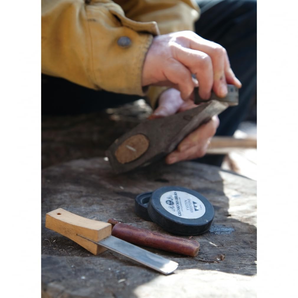 Gränsfors Bruks Ceramic Grinding Puck - Premium Sharpening Stone for Knives & Tools - Perfect for Outdoor, Camping & Kitchen Use