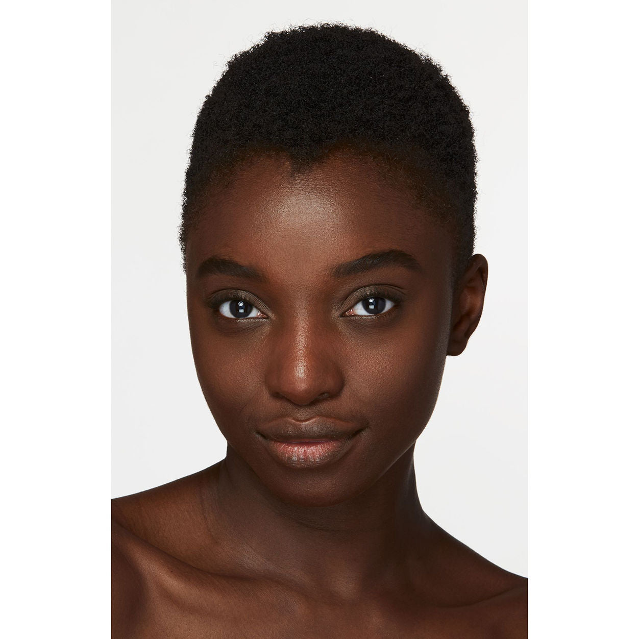 Estée Lauder Double Wear Stay-in-Place Makeup Foundation - 24 Hour Wear, Oil-Free, Medium to Full Coverage - Perfect for Long Days, Weddings & Special Events