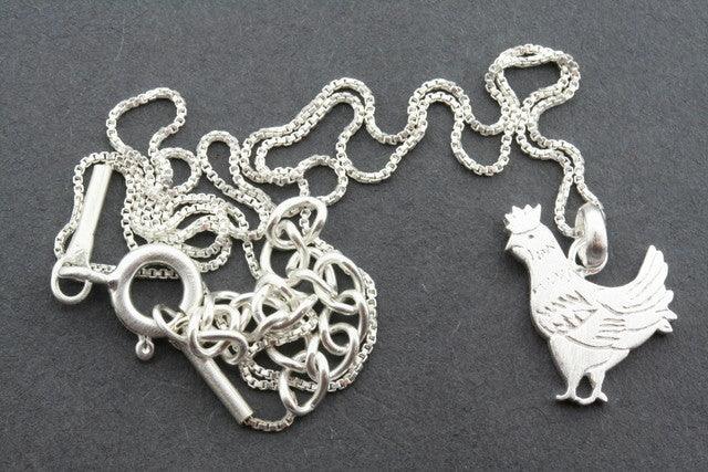 Chicken Necklace - Unique Poultry Jewelry for Women & Men - Perfect for Farm Lovers, Animal Themed Parties & Quirky Fashion Accessories