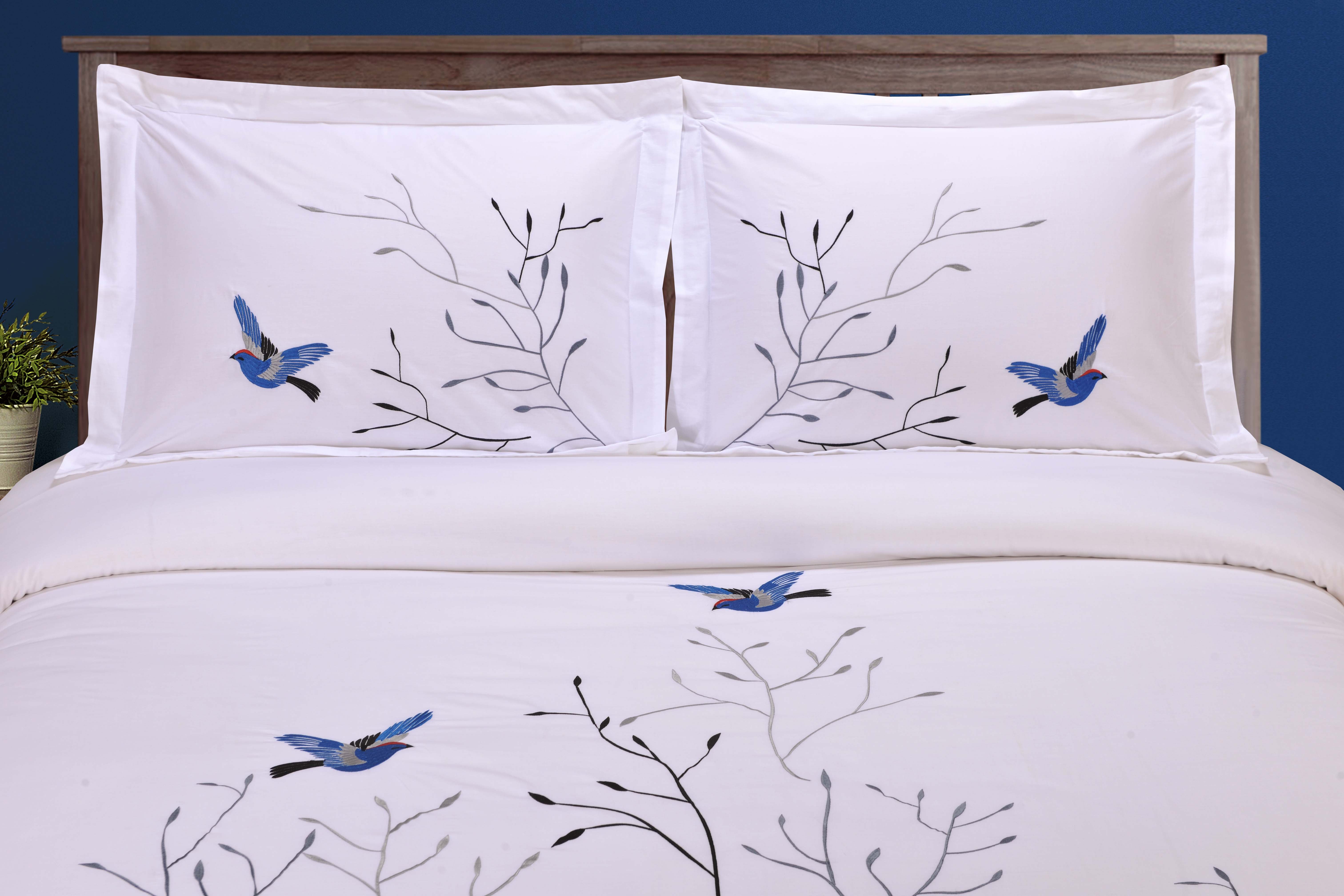 Swallow Cotton Embroidered 3-Piece Duvet Cover Set - Soft Bedding for Master Bedroom, Guest Room & Dorm Decor