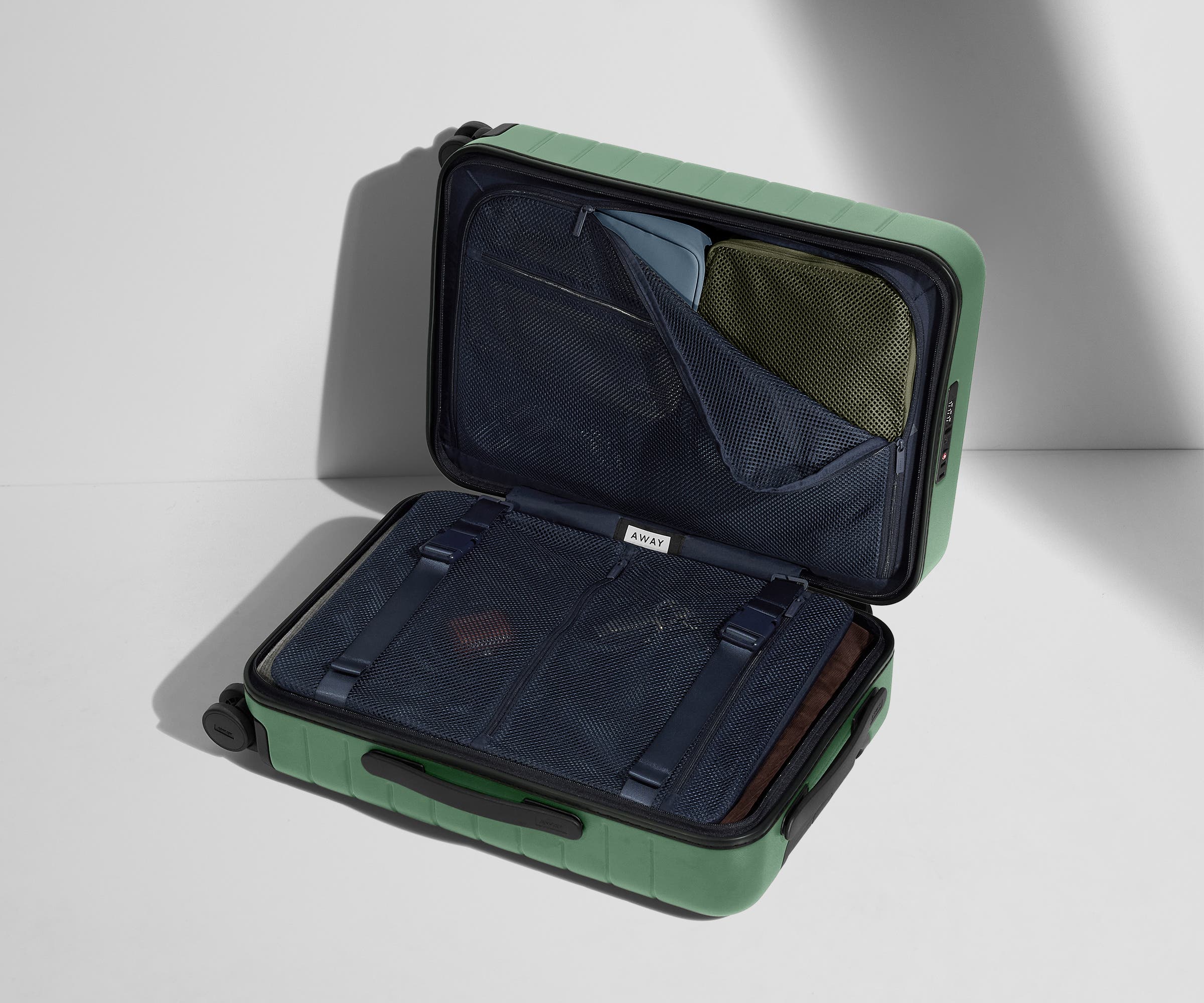 Sea Green Carry On Luggage - Lightweight & Durable Suitcase for Air Travel, Weekend Getaways & Business Trips