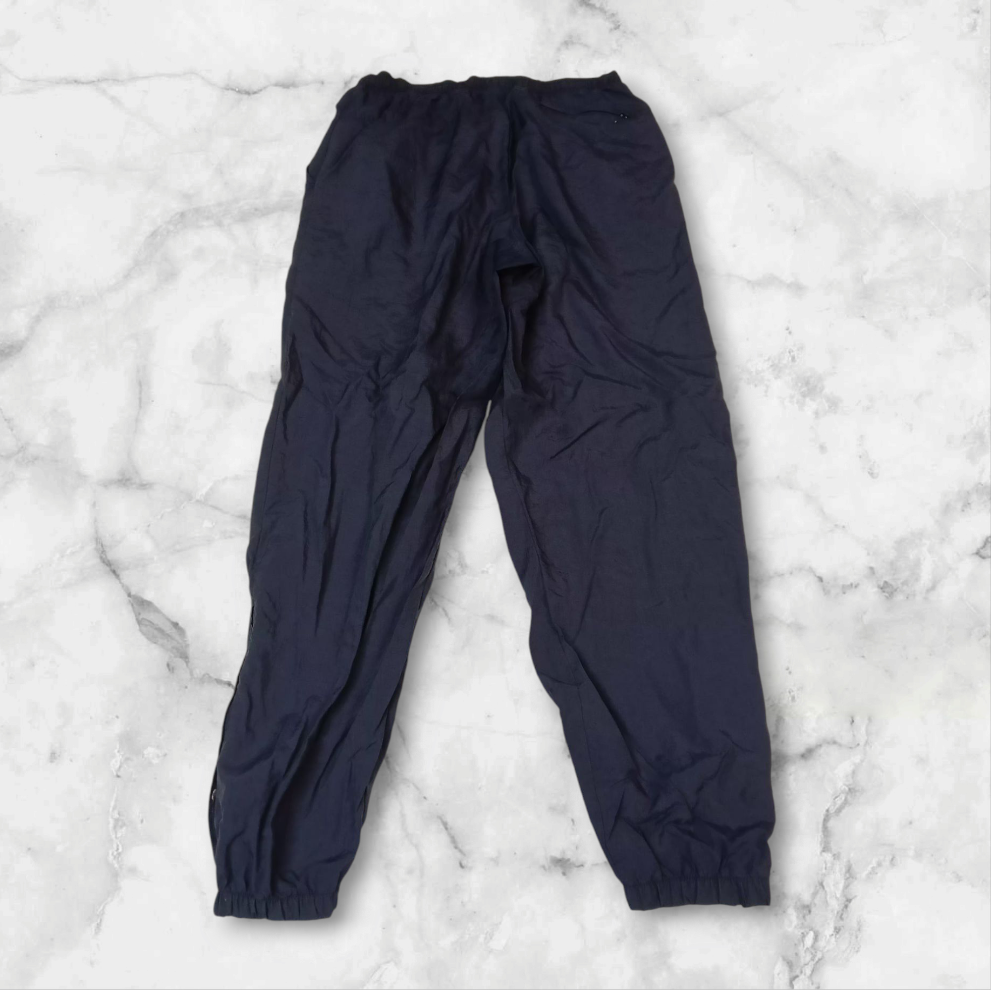 Nike Vintage Trackpants - Baggy Fit Men's Joggers with Retro Logo (Size L) | Comfortable Casual Pants for Streetwear, Workout & Lounge