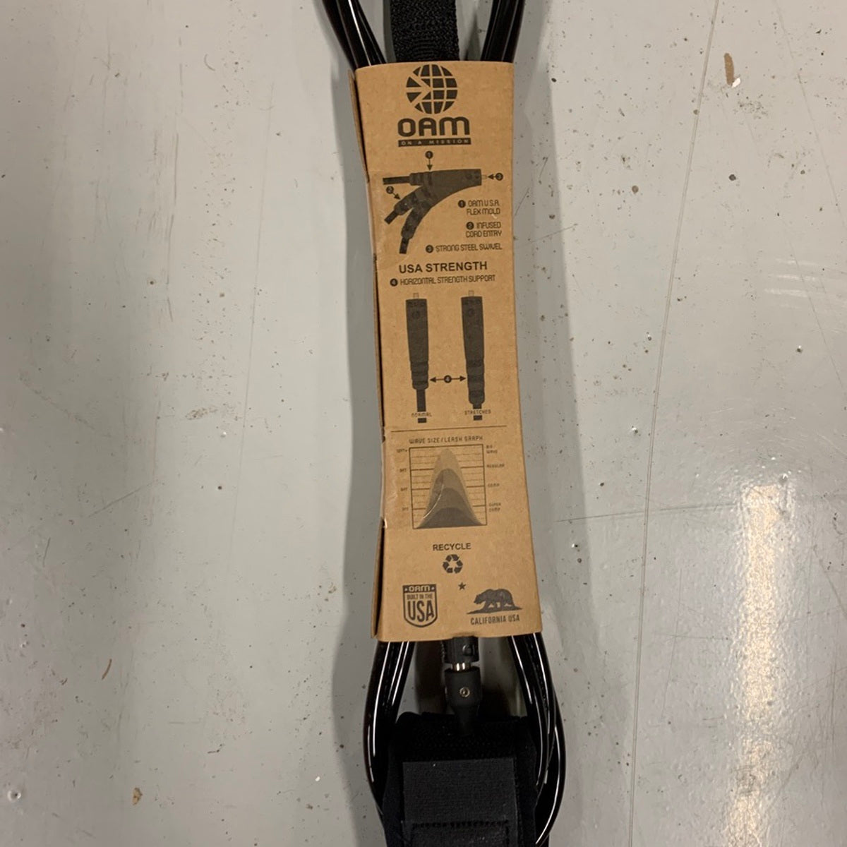 On A Mission 9-Foot Heavy Duty Dog Leash with Comfortable Handle - Black - Perfect for Walking, Training & Outdoor Adventures with Your Pet