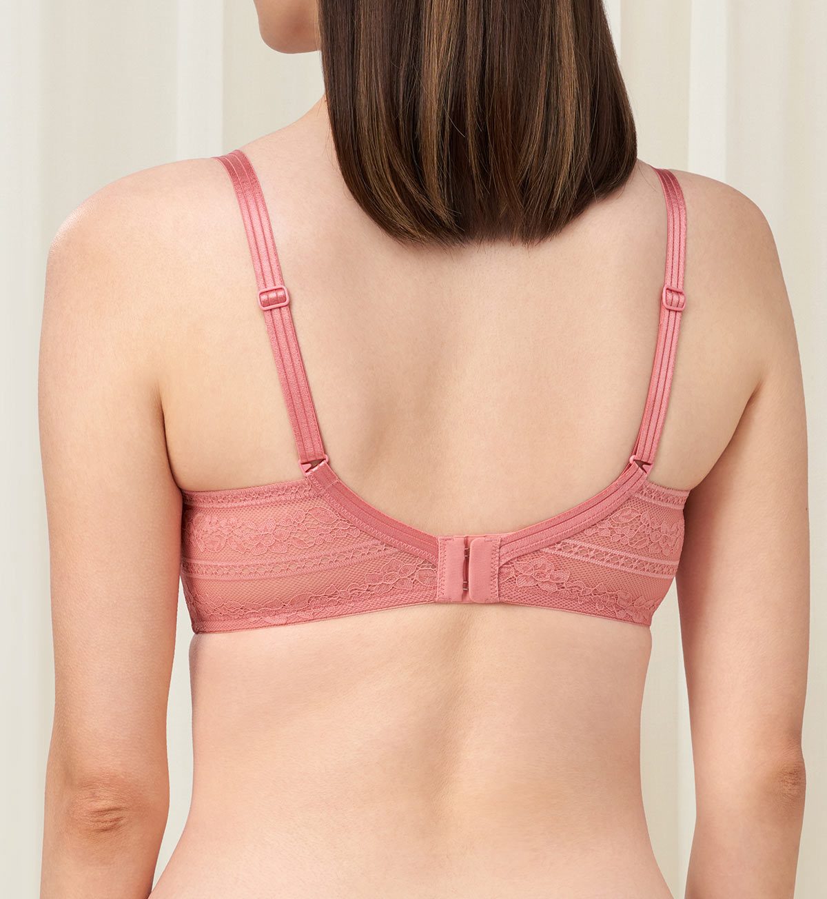 AQUA LUCKY Wireless Push Up Bra - Comfortable Seamless Underwire Free T-Shirt Bra for Women - Perfect for Everyday Wear, Workouts & Date Nights