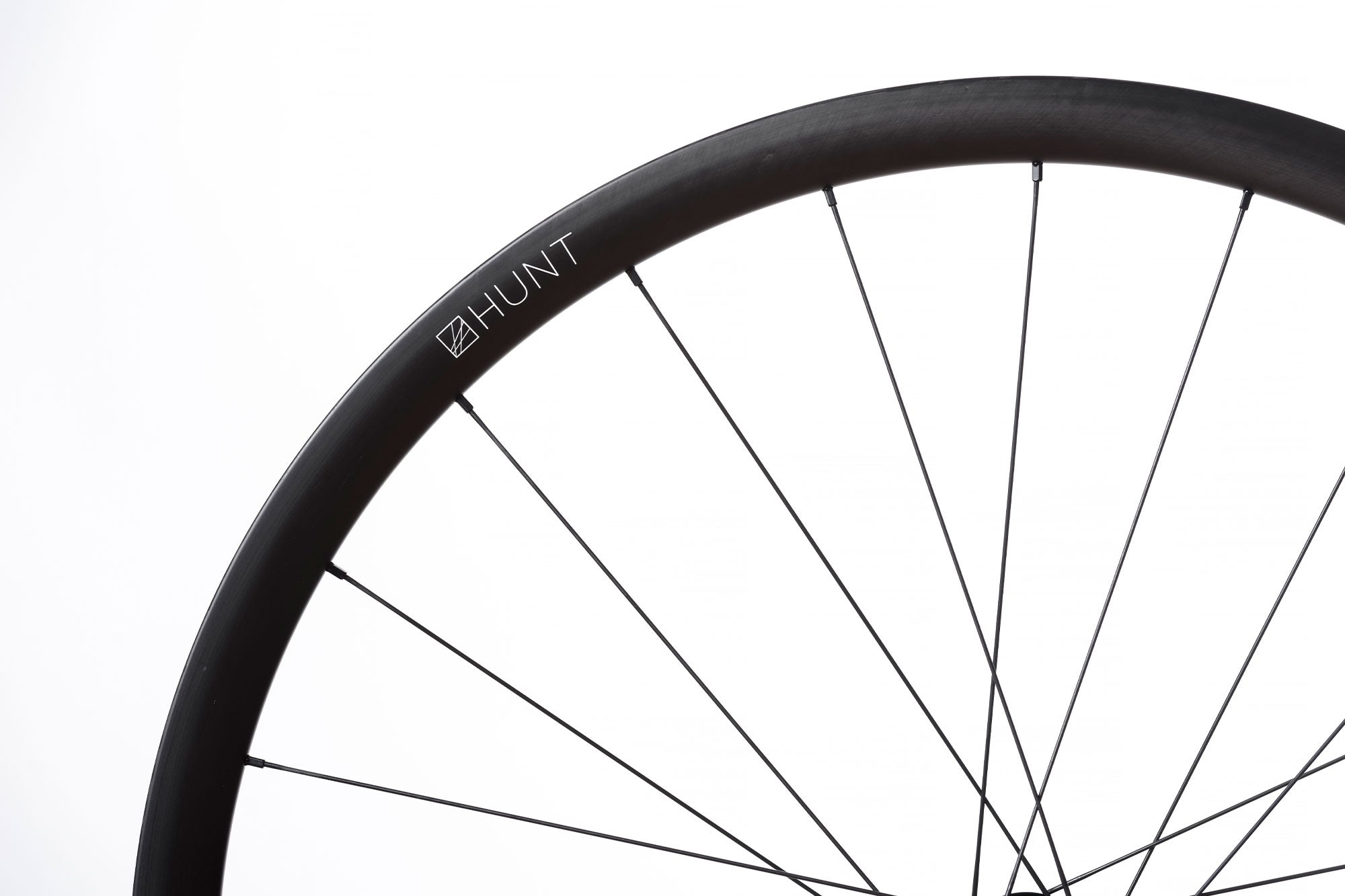HUNT 30 Carbon Disc Wheelset IC358 - Lightweight Aero Road Bike Wheels for Racing & Performance Cycling