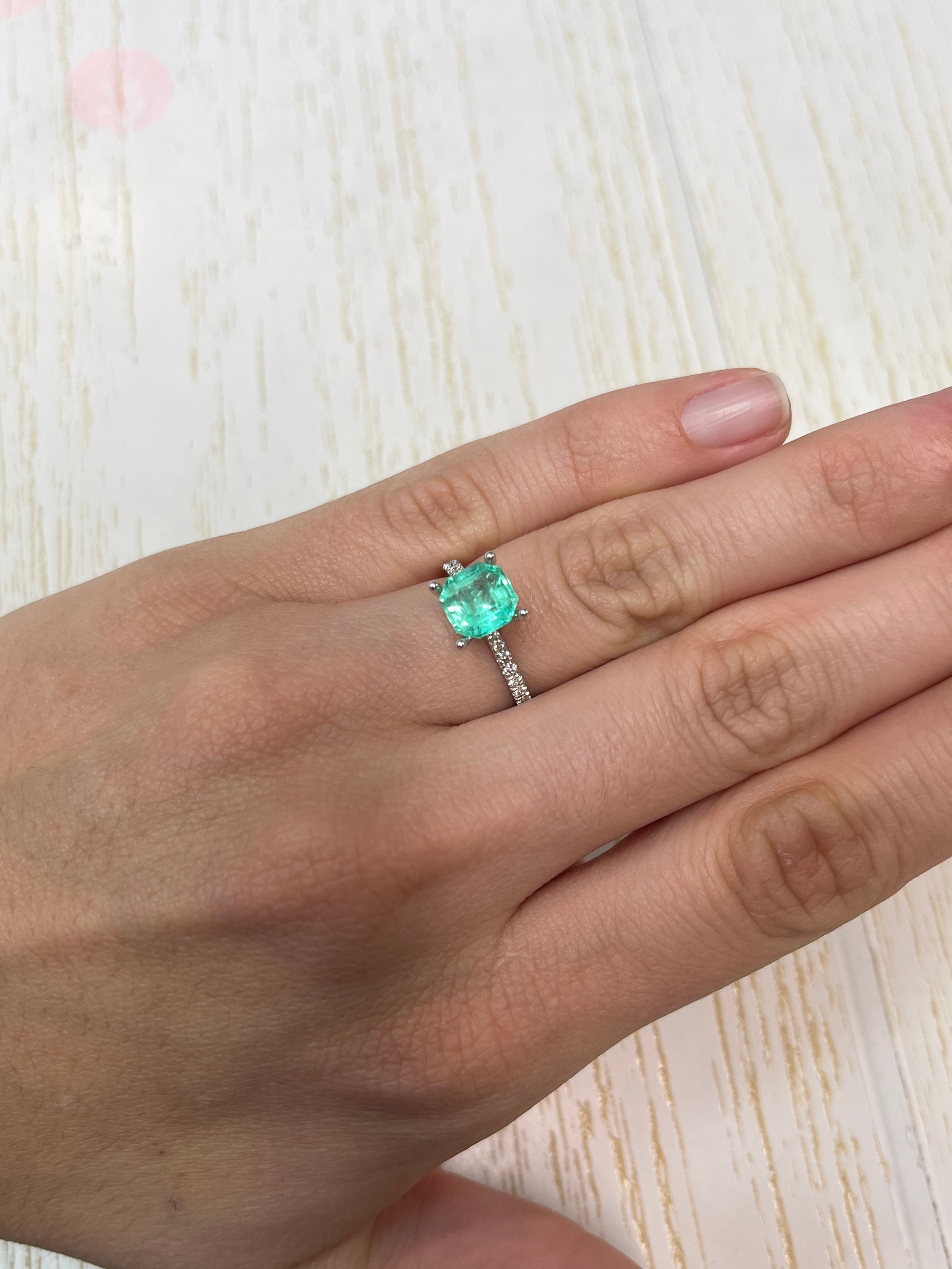 1.87 Carat 8x8mm Art Deco Style Medium Green Natural Loose Colombian Emerald Asscher Cut Gemstone for Jewelry Making, Engagement Rings & Luxury Gifts