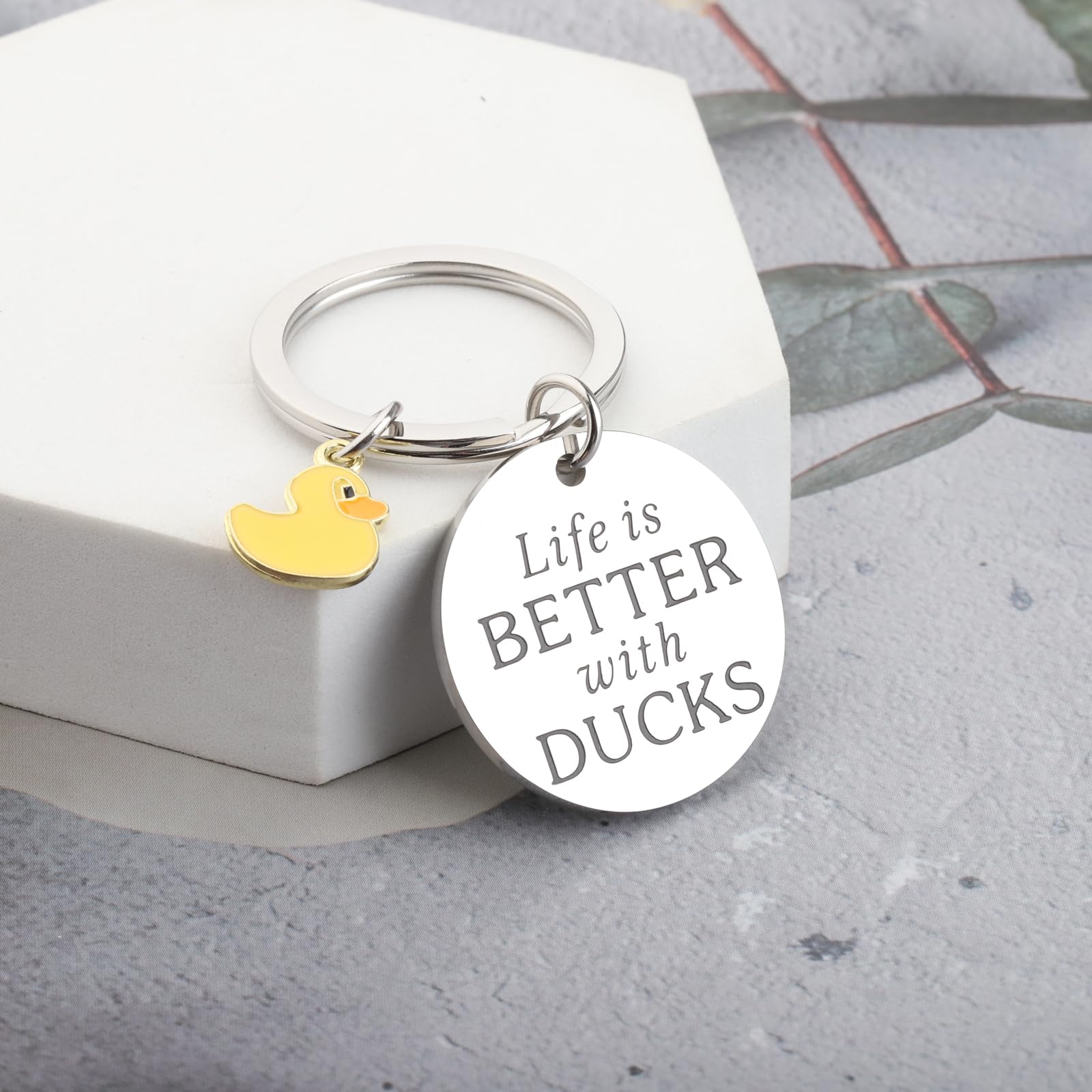 ENSIANTH Duck Keychain - Life is Better with Ducks - Cute Animal Keychain for Pet Owners, Farmers & Animal Lovers - Perfect Farmhouse Gift for Duck Enthusiasts (Great for Everyday Use, Keyrings & Gift Giving)