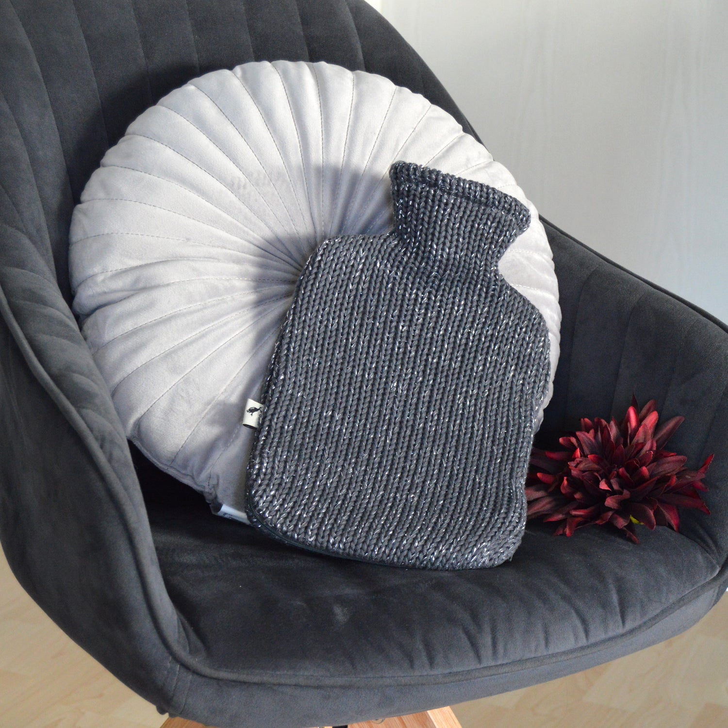 1.8L Premium Hot Water Bottle with Anthracite Organic Cotton Cover - Rubber-Free, BPA-Free for Pain Relief, Warmth & Comfort - Perfect for Cold Nights, Period Cramps & Winter Relaxation