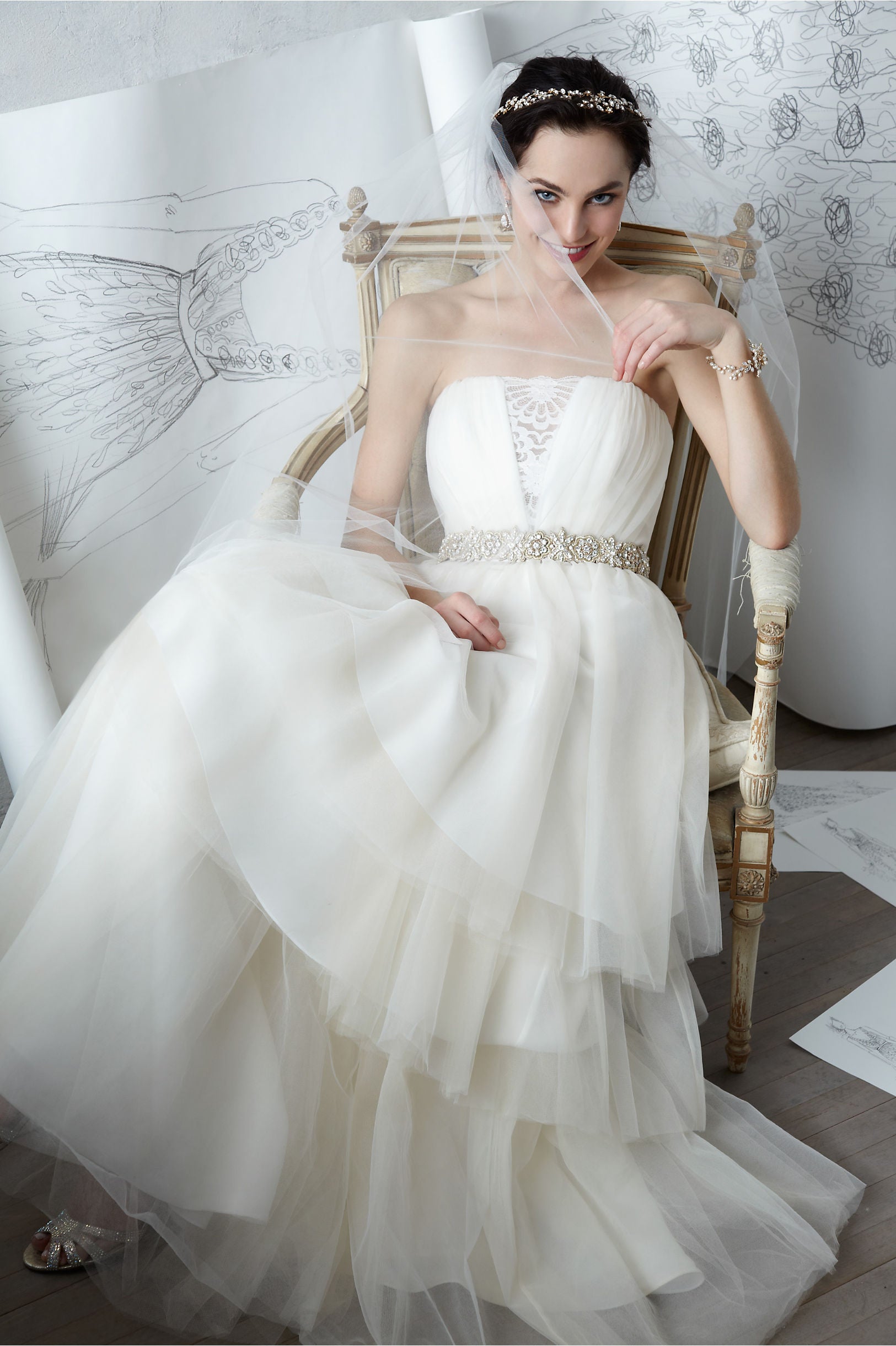 Badgley Mischka Faye Gown - Elegant Wedding Dress for Brides | Perfect for Beach Weddings, Formal Ceremonies & Special Occasions