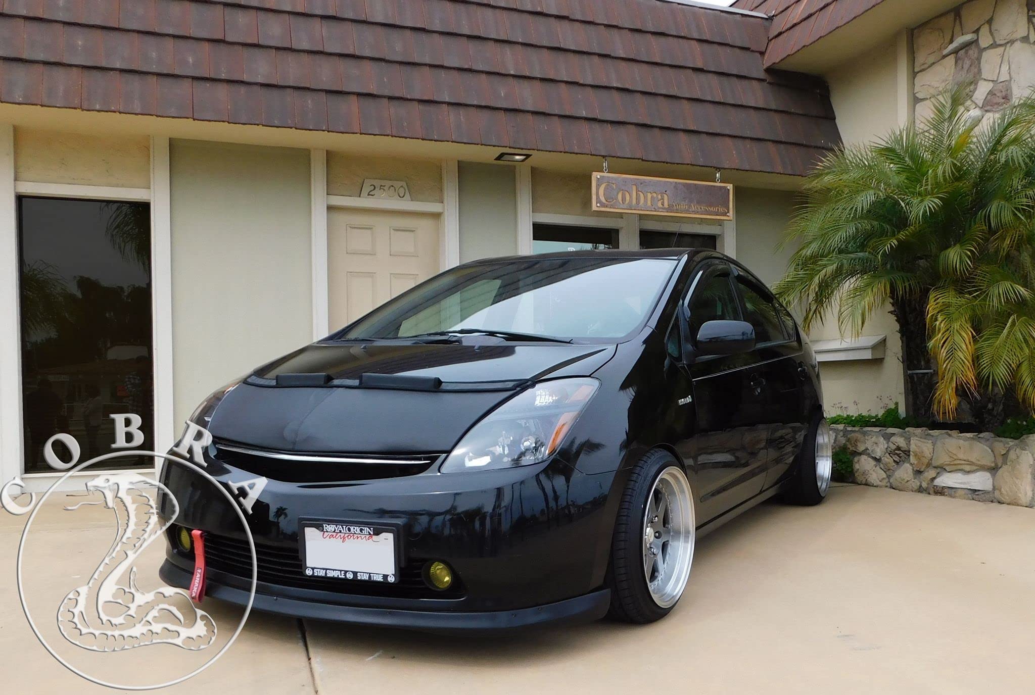 2004-2009 Toyota Prius Hood Bra - Car Bonnet Protector Cover for 04 05 06 07 08 09 Models | UV Protection & Paint Shield | Perfect for Road Trips & Daily Commuting