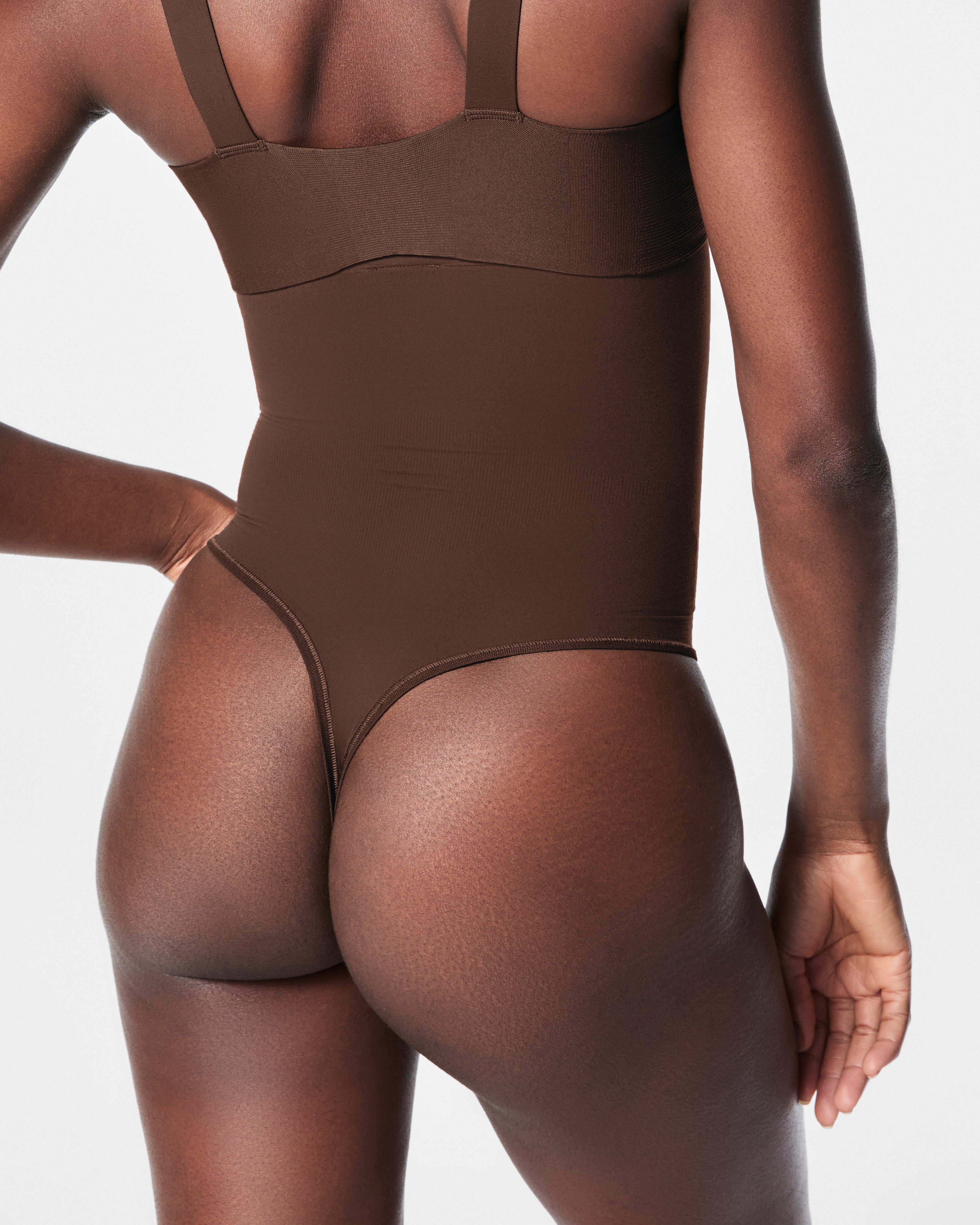 SPANX Sculpt™ Seamless Power High Waisted Thong - Shaping Underwear for Women | Comfortable & Supportive Shapewear for Everyday Wear, Work & Special Occasions