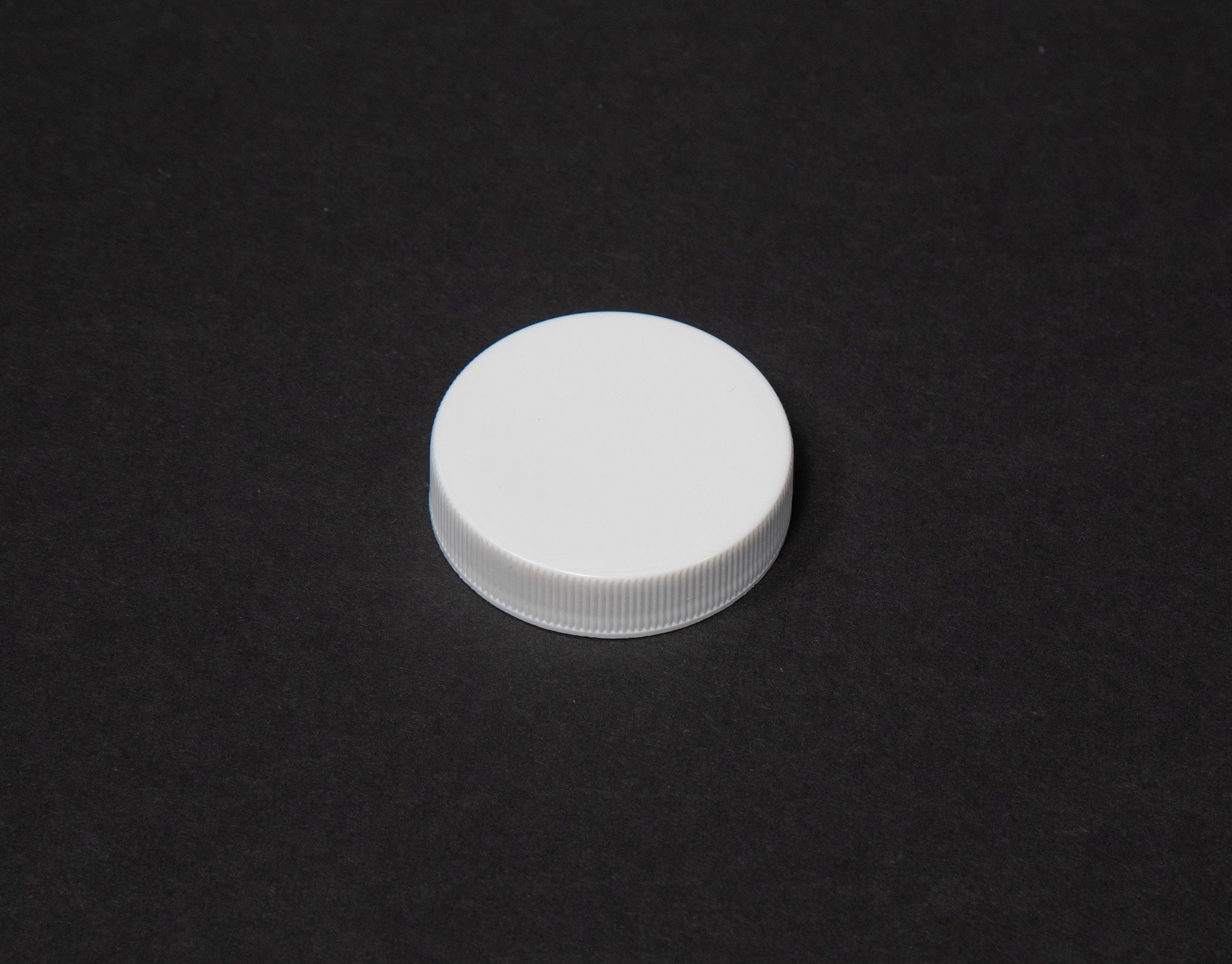 950 mL Polypropylene Bottle Cap - Durable & Leak-Proof Replacement Lid for Water, Juice & Chemical Bottles - Perfect for Home, Lab & Industrial Use