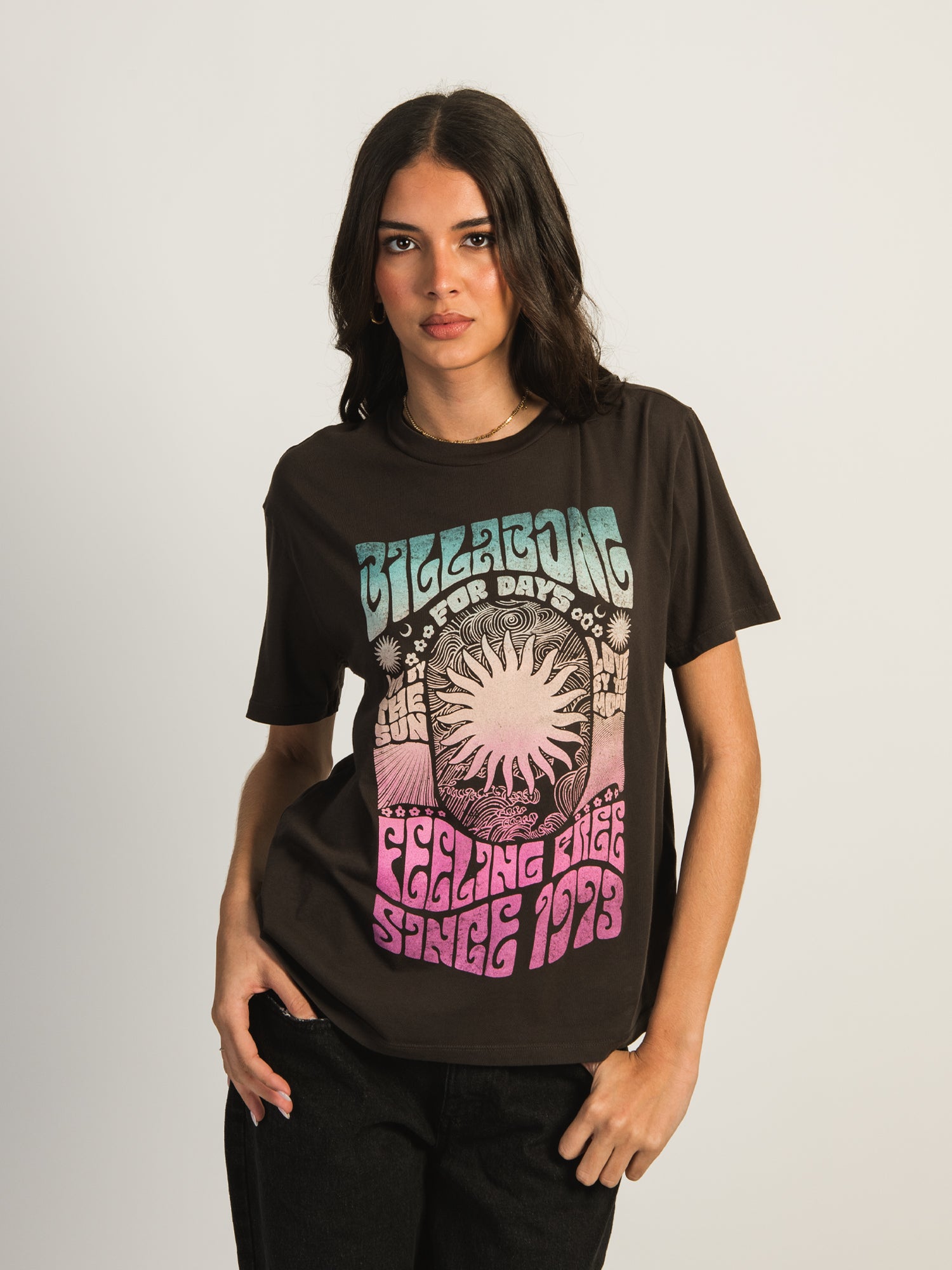 BILLABONG You Are Invited T-Shirt - Soft Cotton Graphic Tee for Men & Women - Perfect for Beach, Surfing & Casual Wear