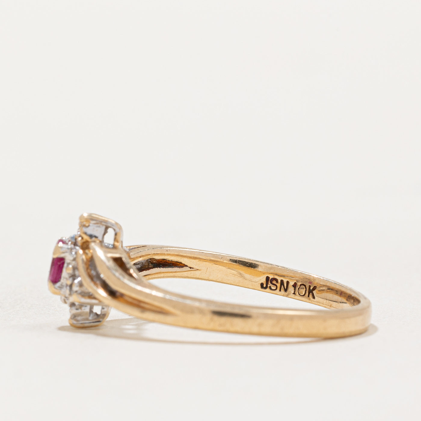 Exquisite 0.15ct Ruby & 0.03ct Diamond Ring - Size 6.5 | Elegant Engagement, Anniversary or Gift Jewelry for Women | Perfect for Valentine's Day, Birthday & Special Occasions