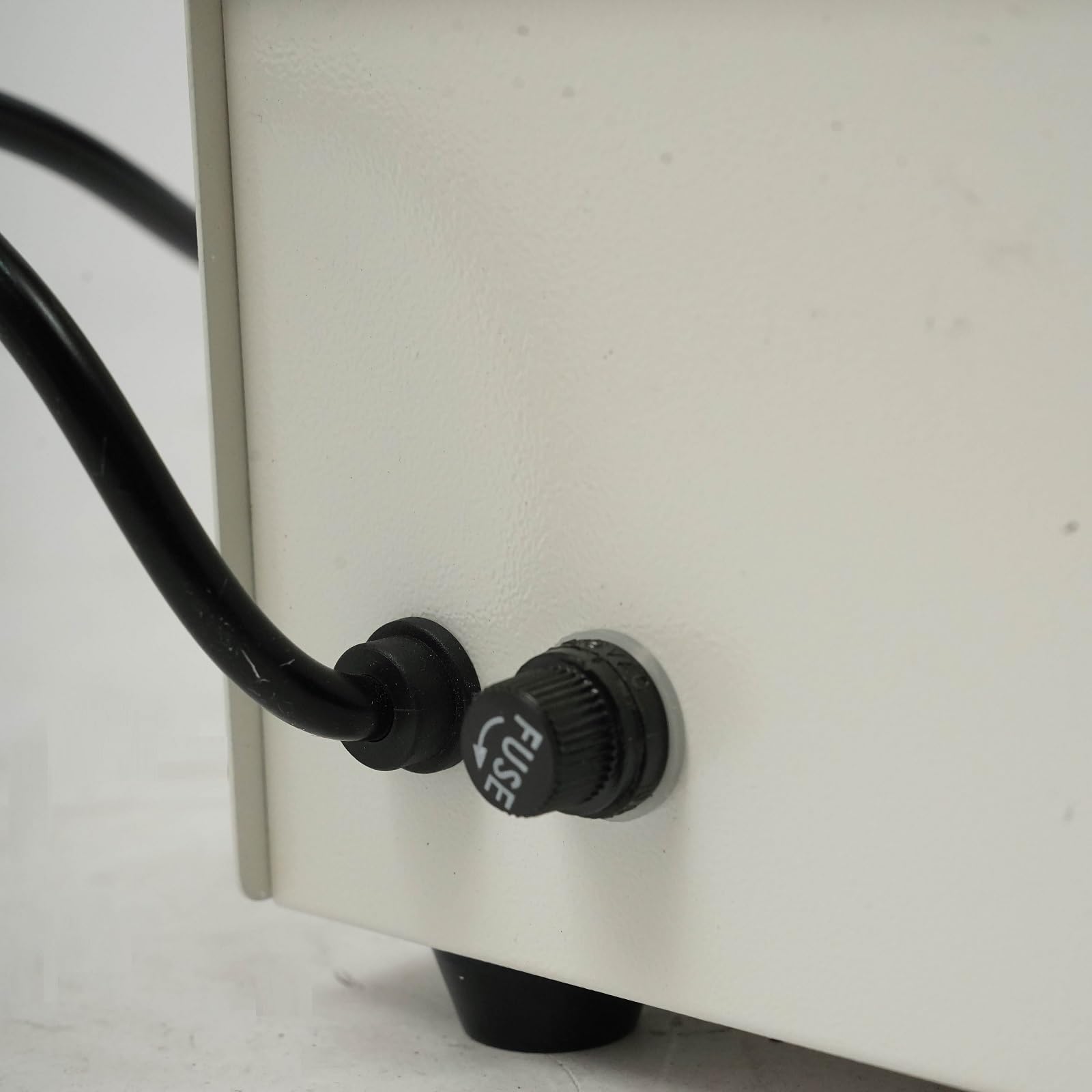 **Digital Magnetic Stirrer with Temperature Display - 0-2000 RPM, 110V 250W, High Precision Lab Mixer for Chemistry & Research - Perfect for Laboratories, Schools, and DIY Science Projects**
