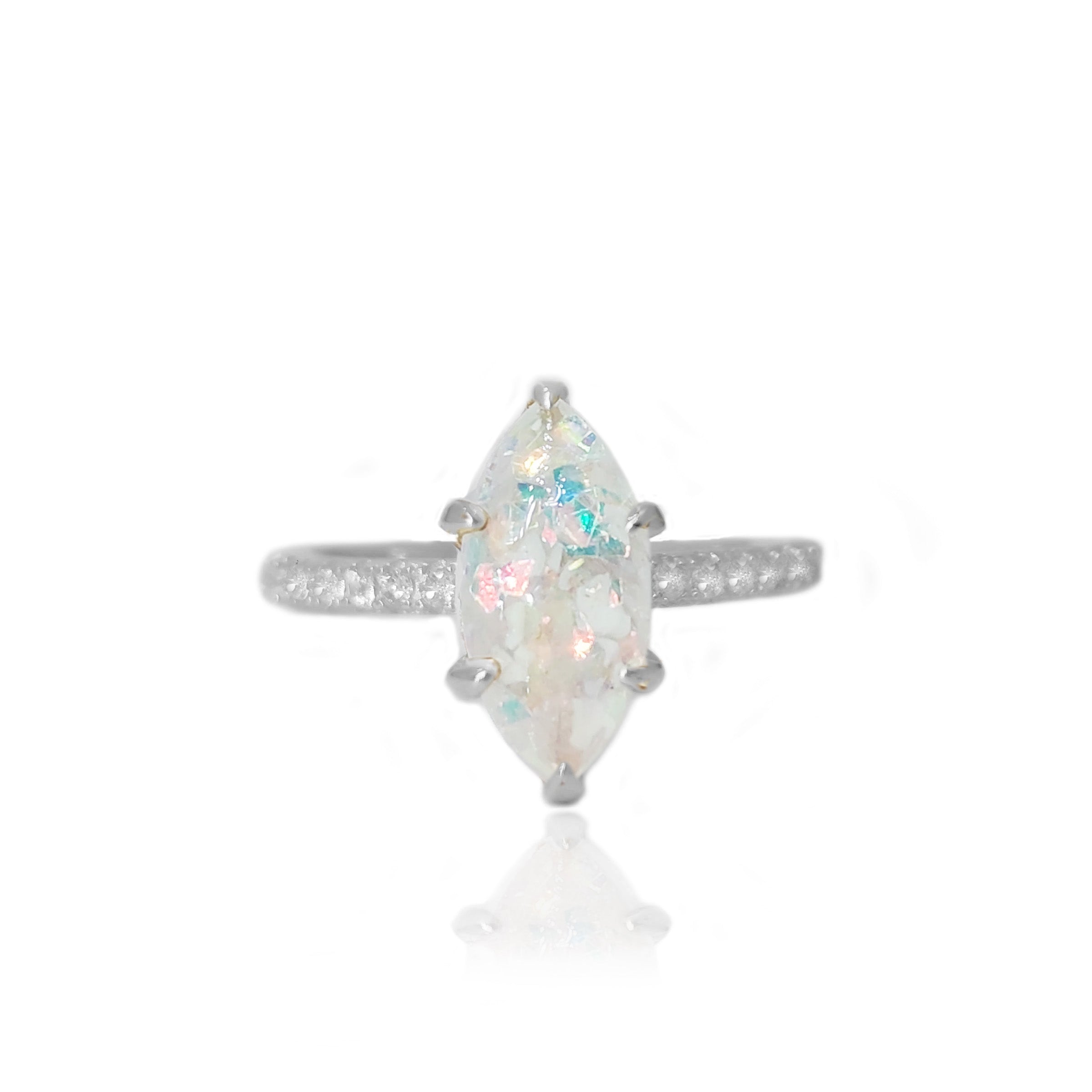 Eternal Light: Ashes Ring - Memorial Jewelry for Loved Ones | Handcrafted Silver Cremation Ring for Remembrance | Perfect for Funeral, Memorial Service & Everyday Wear to Honor Departed Souls