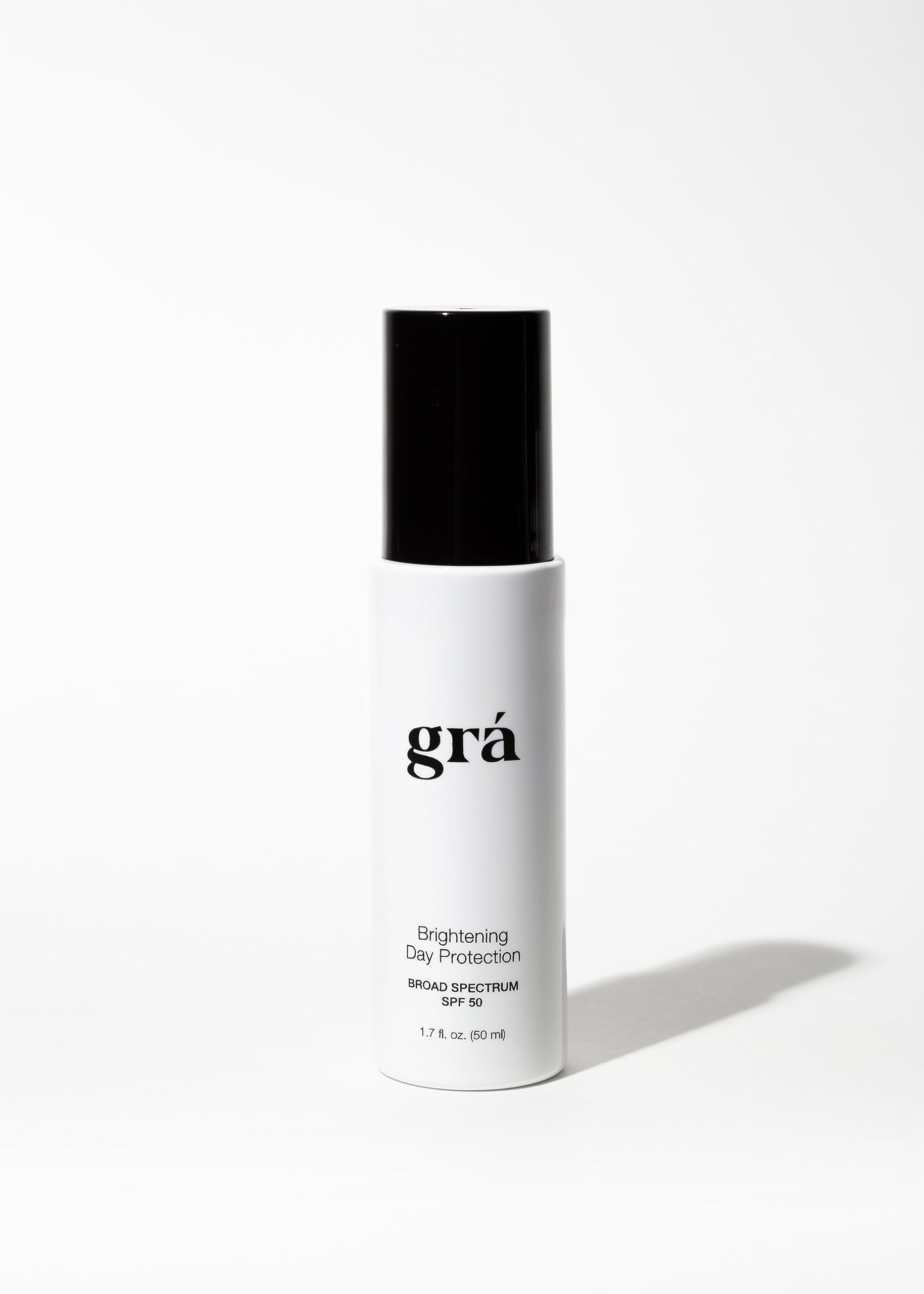 I AM PROTECTED Brightening Day Protection SPF 50 - Vegan Facial Sunscreen with Broad Spectrum UVA/UVB Protection | Lightweight Daily Moisturizer Enriched with Vitamin C | Perfect for Daily Wear, Outdoor Activities & Anti-Aging Skincare Routine