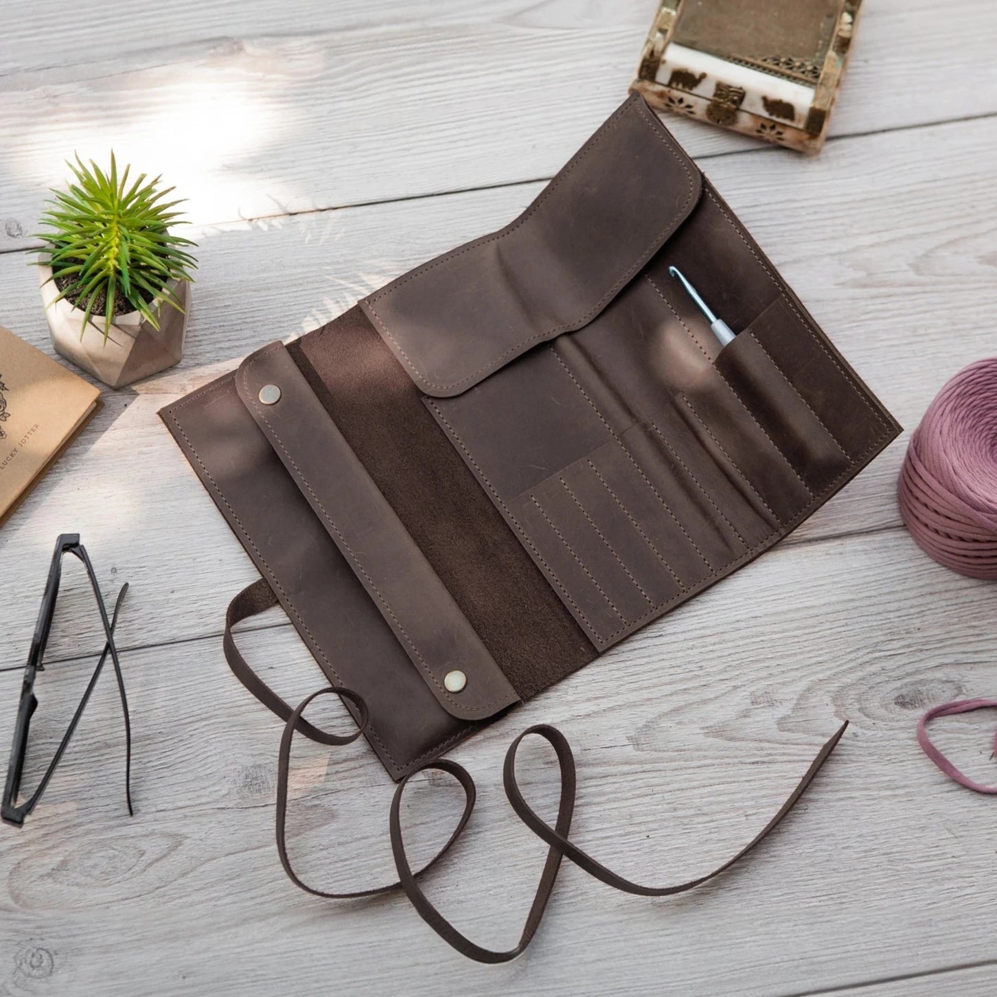 Premium Knitting Needle Roll Case - Durable Fabric Organizer for Circular & Straight Needles - Perfect for Travel, Storage & Knitting Projects (Gifts for Knitters)
