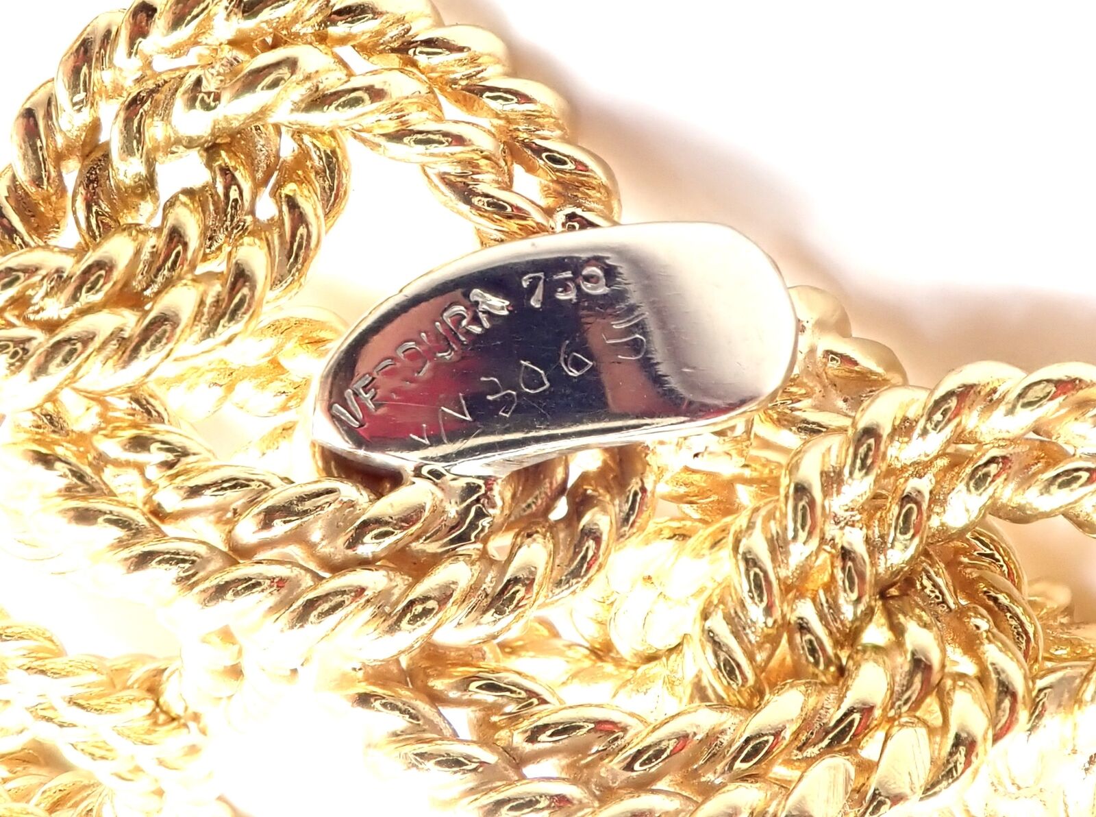 Authentic Verdura 18k Yellow Gold Rope Link Choker Necklace - Vintage Luxury Jewelry for Women - Perfect for Evening Parties, Weddings & Special Occasions