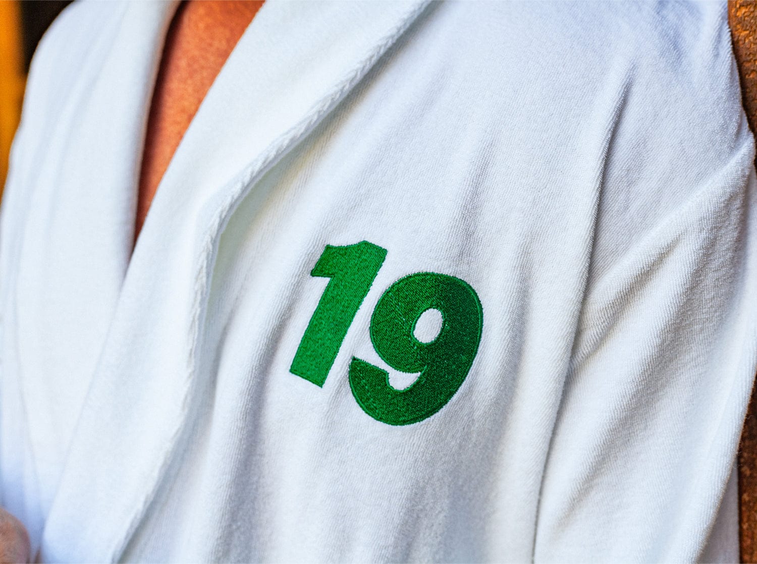 Limited Edition Terrycloth Caddiemaster Robe - Premium White Bathrobe for Spa, Golf & Luxury Home Relaxation