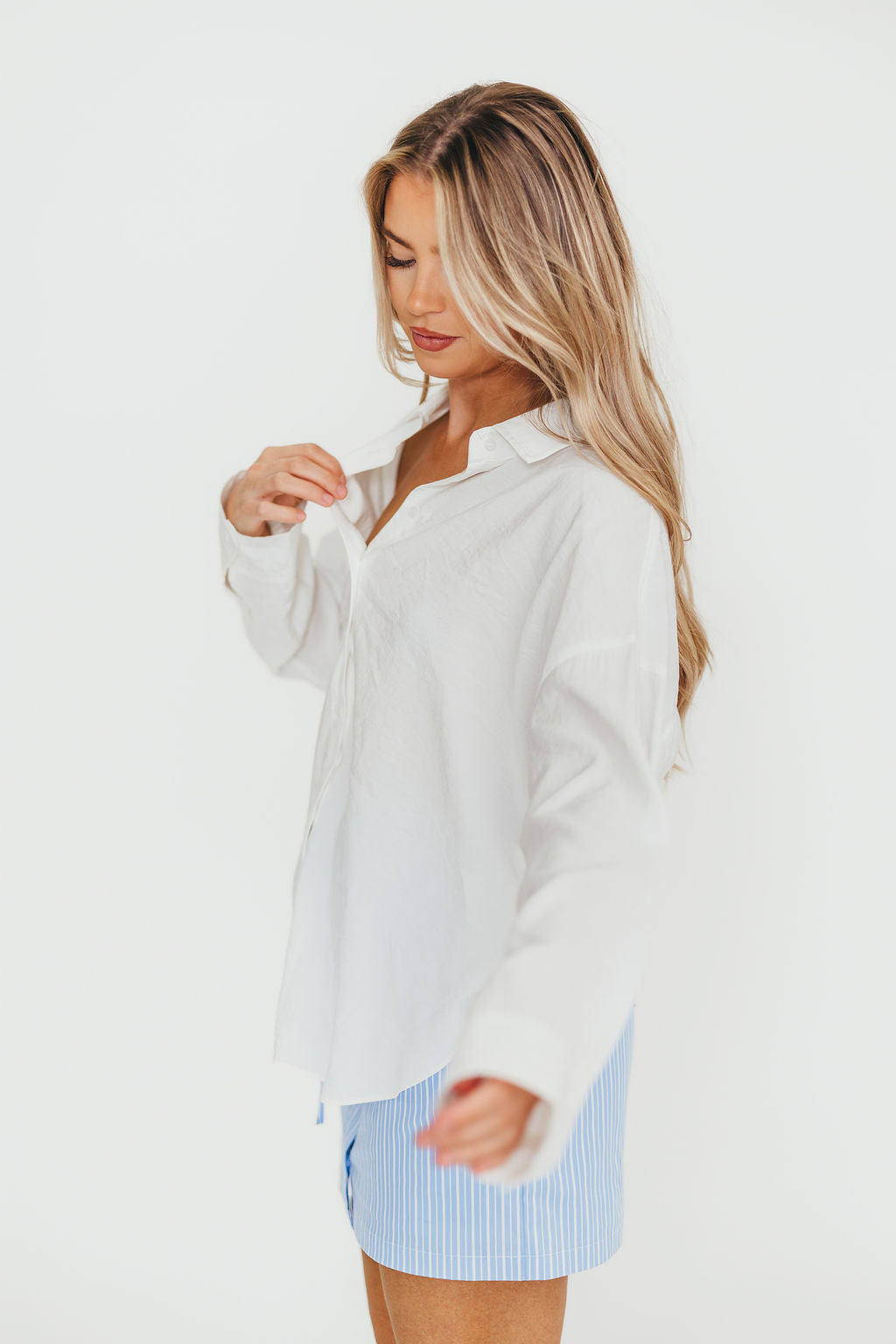 Lakin Soft Oversized Shirts for Women - Off White | Comfortable Loose Fit Casual Tops | Perfect for Everyday Wear, Layering & Relaxing