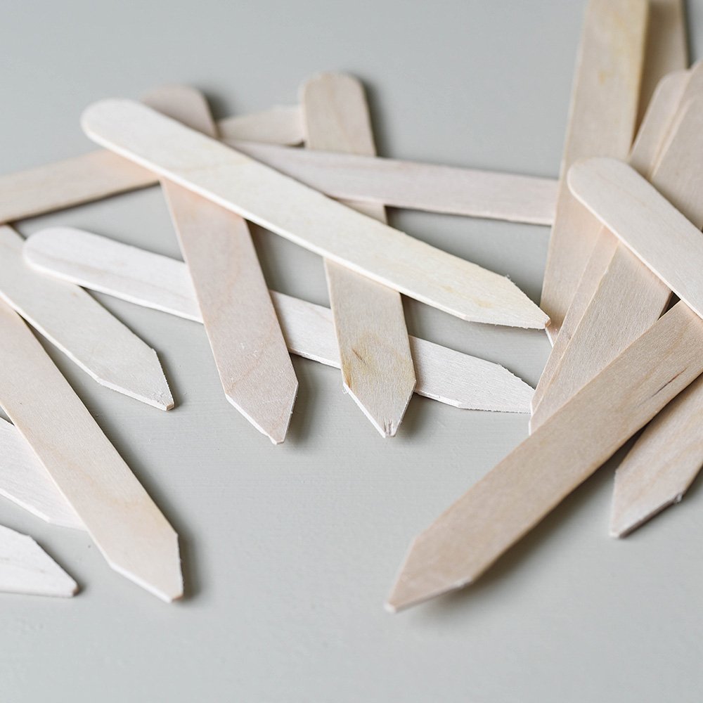 20 Pack Wooden Plant Markers for Garden Seedlings - Durable & Reusable Garden Labels for Herbs, Vegetables & Flowers - Perfect for Indoor & Outdoor Gardening