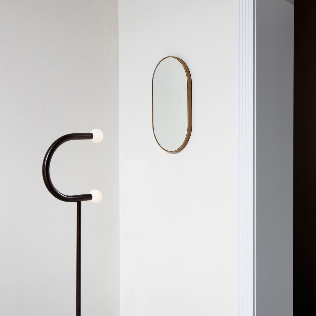 Modern C-Shaped Floor Lamp with Adjustable Height - Bright LED Reading Light for Living Room, Bedroom & Office - Stylish Home Decor Lighting Fixture