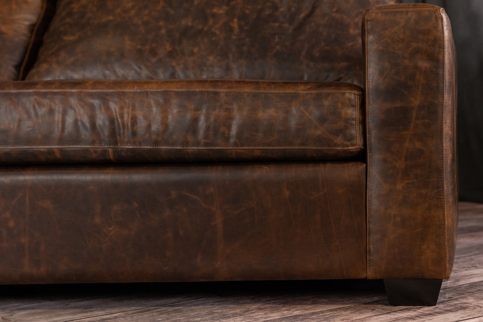 Premium MAXELL 42 Series Genuine Leather Sofa - Modern Comfort for Living Room, Lounge & Office - Durable & Stylish Home Furniture
