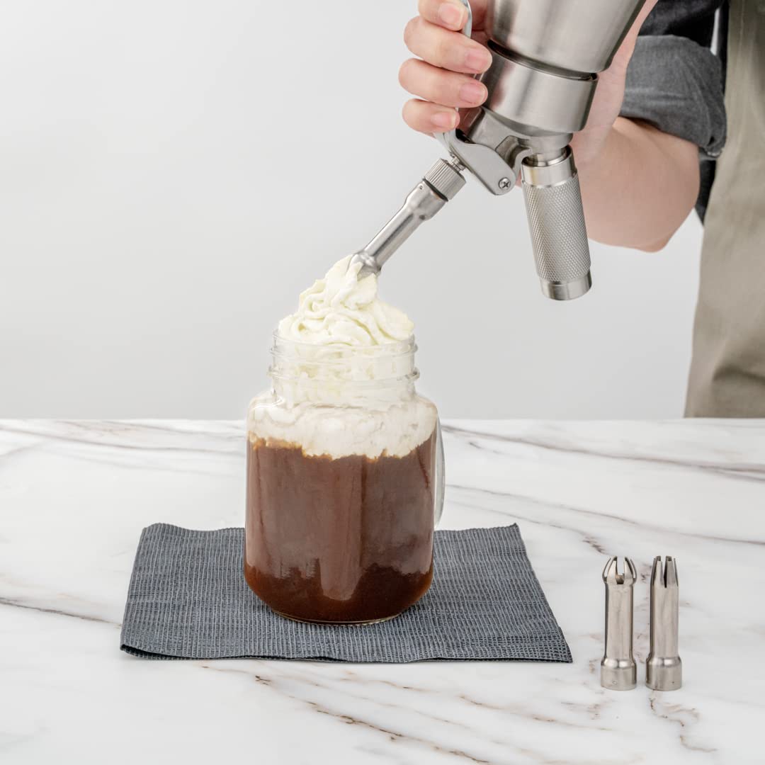 Professional Stainless Steel Whipped Cream Dispenser 1L - Restaurantware Whip Tek with 3 Decorator Tips, Durable Whipped Cream Maker (Cartridges Sold Separately) - Perfect for Coffee Shops, Bakeries, Dessert Decorating & Home Use