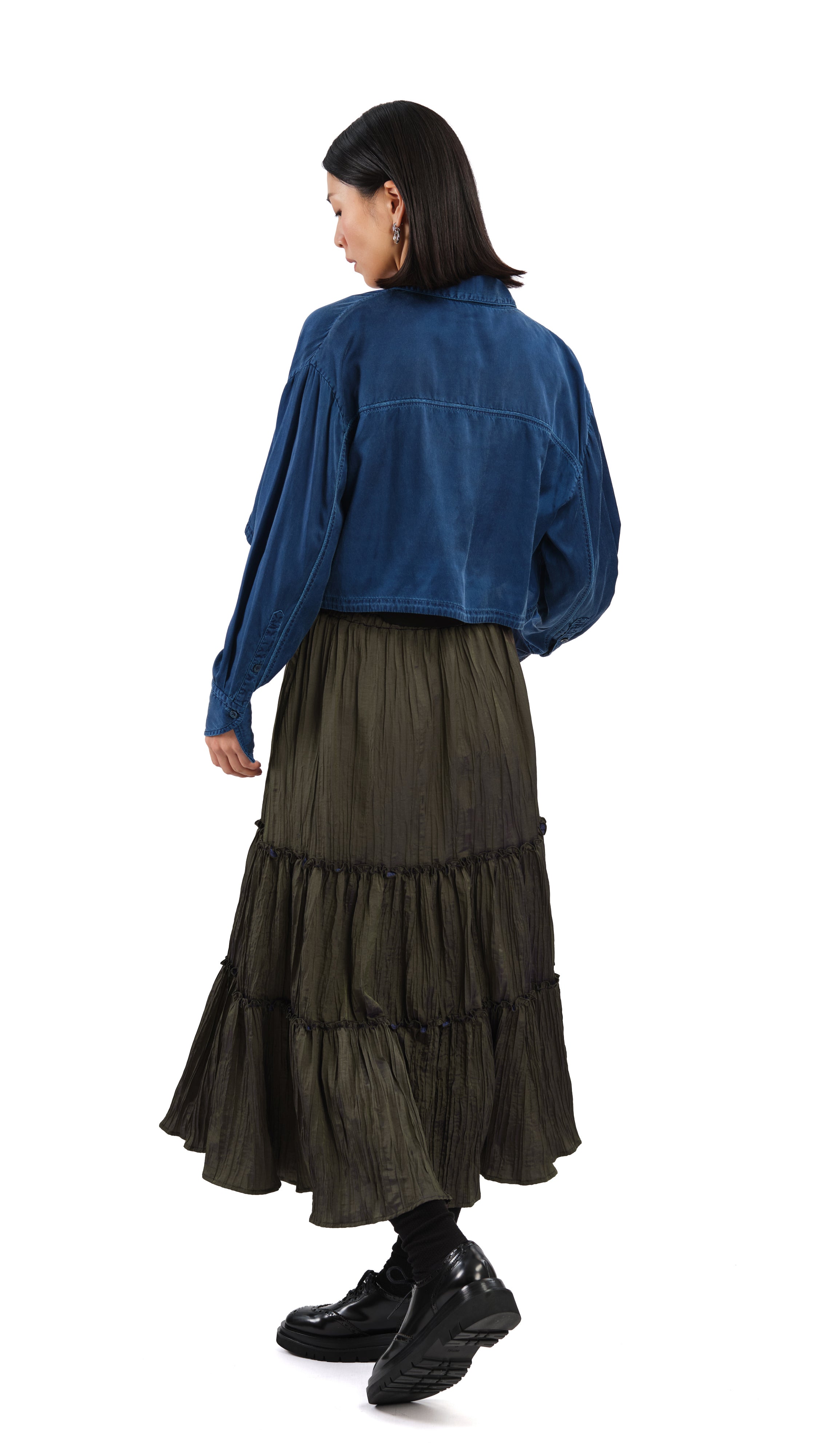 Stylish Kurashikizome Cropped Shirt for Women | Japanese Indigo Dye Casual Top | Perfect for Summer Outfits & Boho Fashion