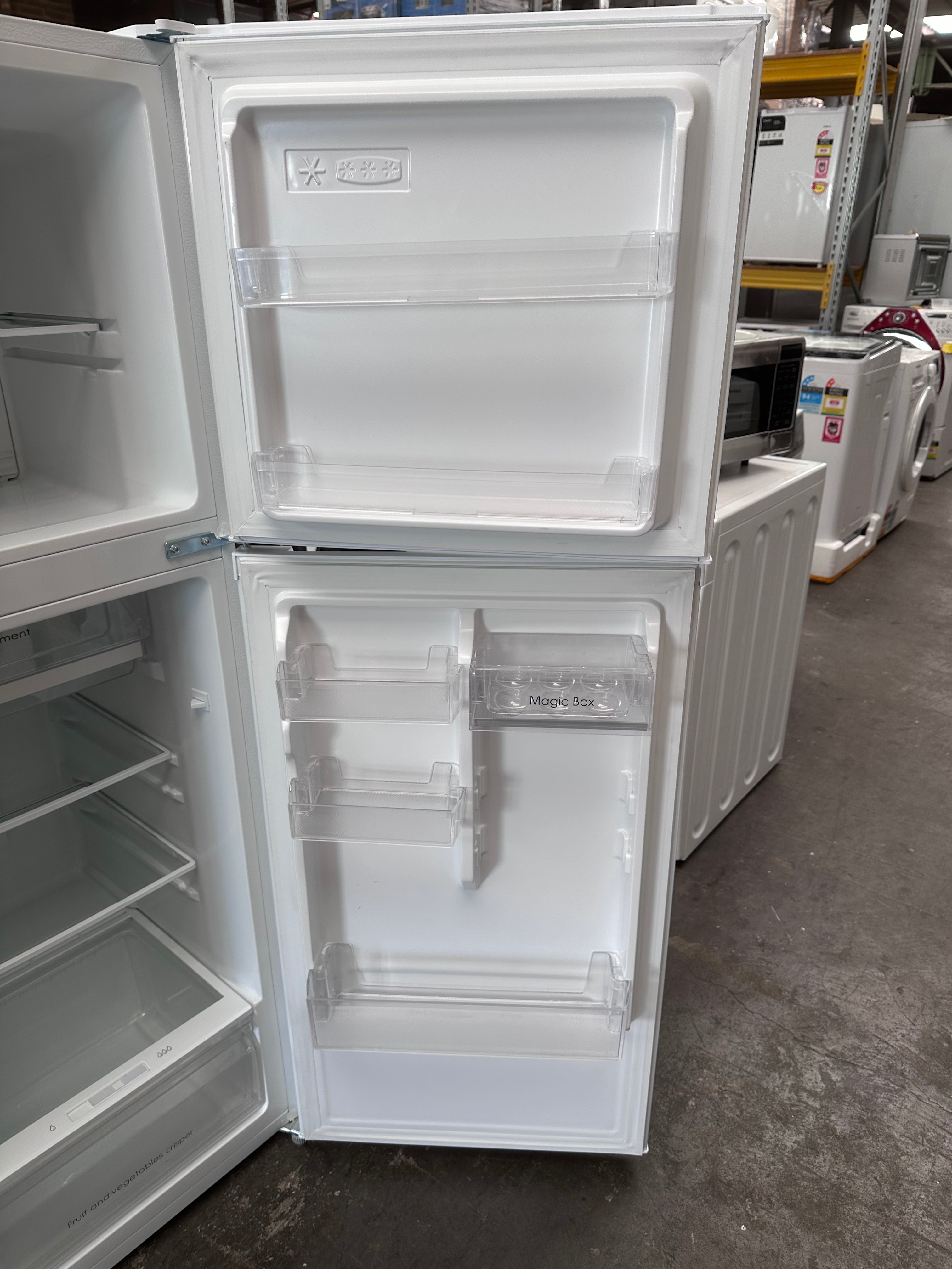 Esatto 239L Top Mount Frost Free Refrigerator - Energy Efficient, Quiet Operation [Certified Refurbished] - Perfect for Apartments, Dorms & Small Kitchens