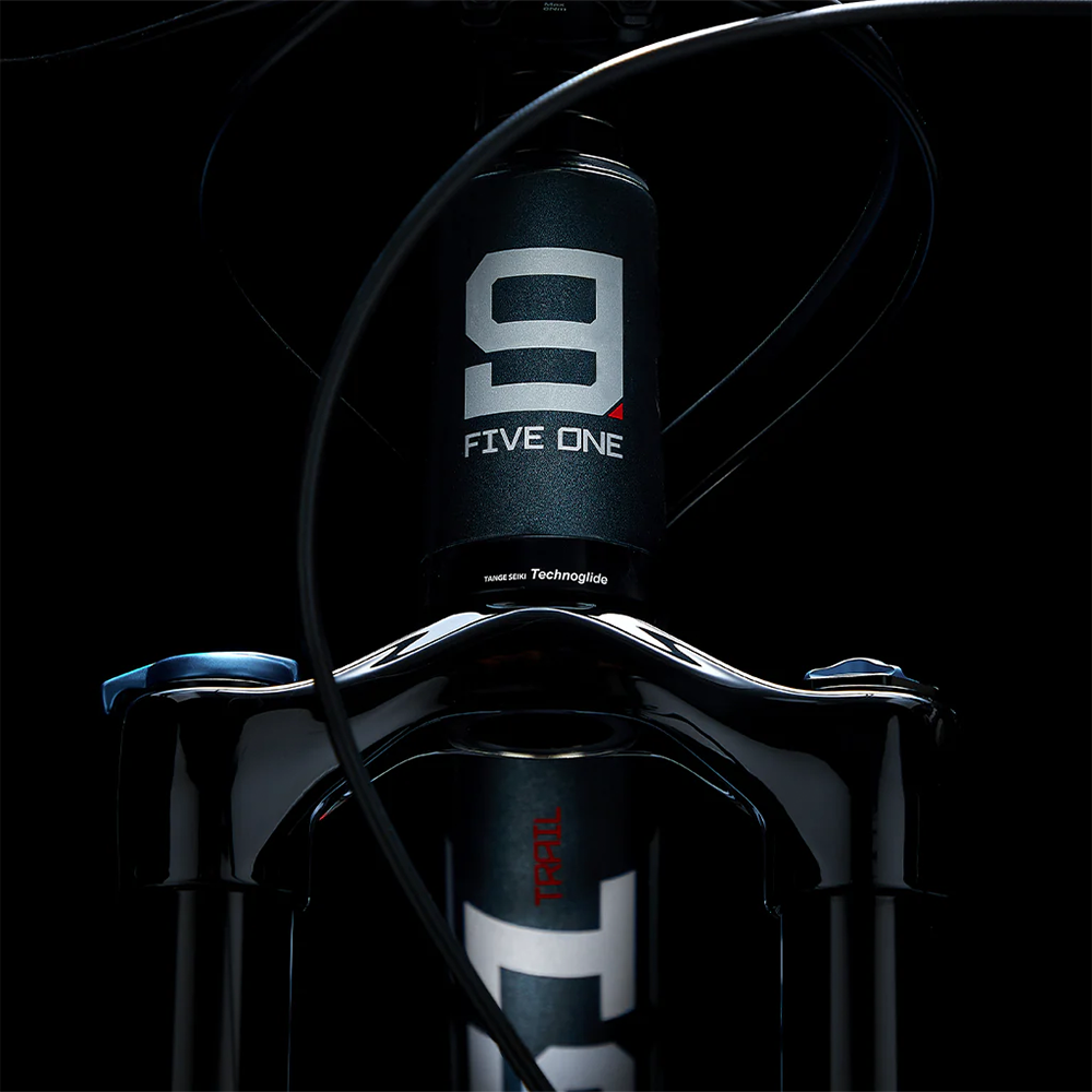Intense 951 Series Trail Carbon Bike - Ex Demo Mountain Bike for Off-Road Cycling & Trail Riding | Lightweight Carbon Frame for Professional Performance