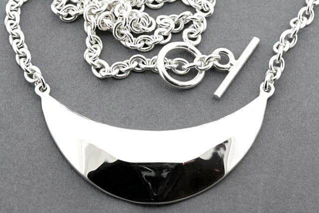 Faceted Moon Necklace for Women - Elegant Crescent Moon Pendant Jewelry for Everyday Wear & Special Occasions